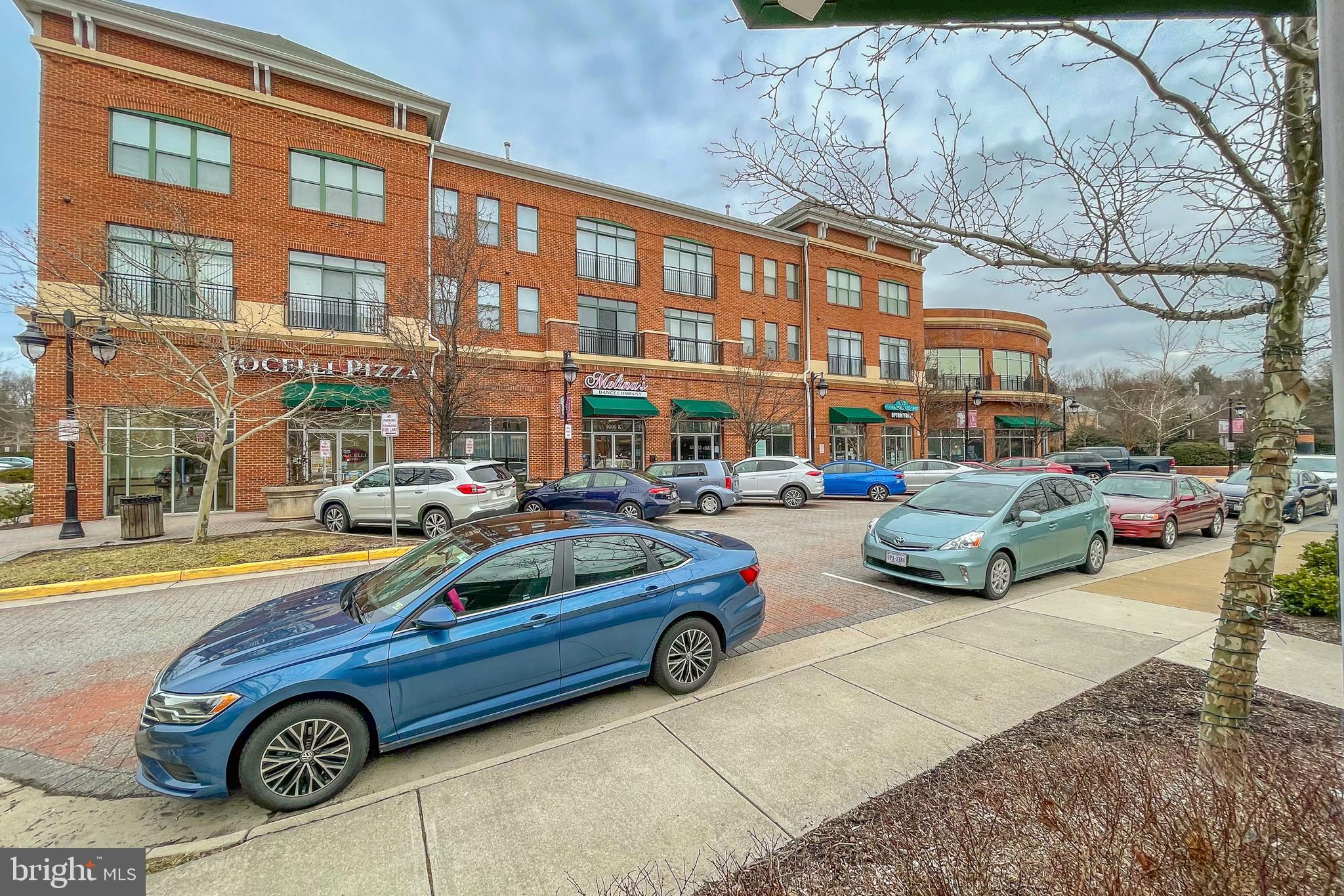 LORTON TOWN CENTER - Residential