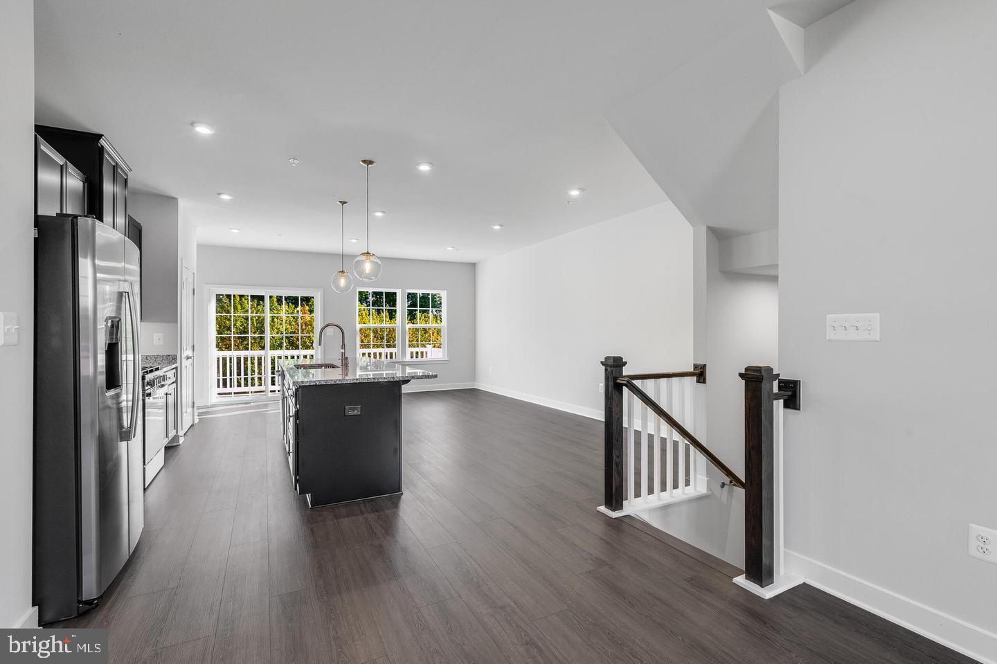 STEPHENS CROSSING - Residential Lease