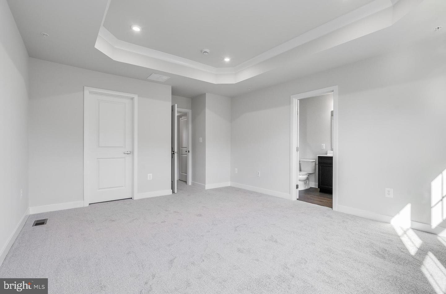 STEPHENS CROSSING - Residential Lease