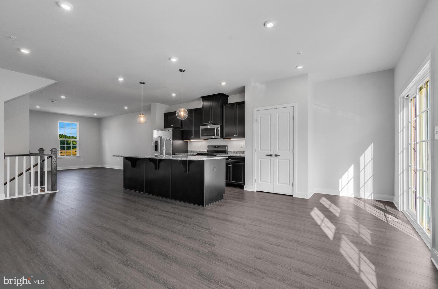 STEPHENS CROSSING - Residential Lease