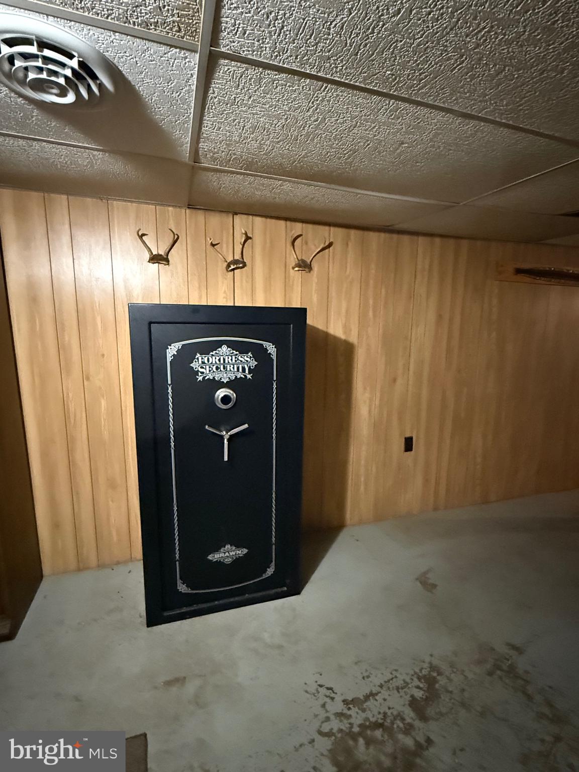 SOUTH FORK ESTATES - Residential