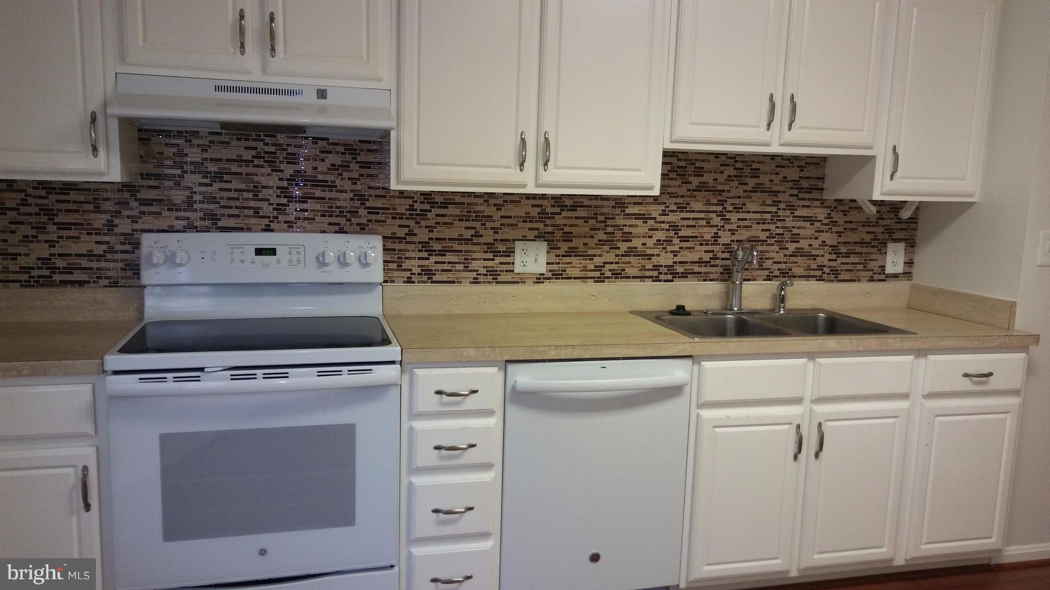 VILLA CORTESE - Residential Lease