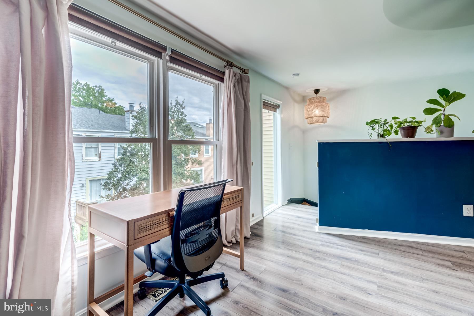 VALLEIGH - Residential Lease