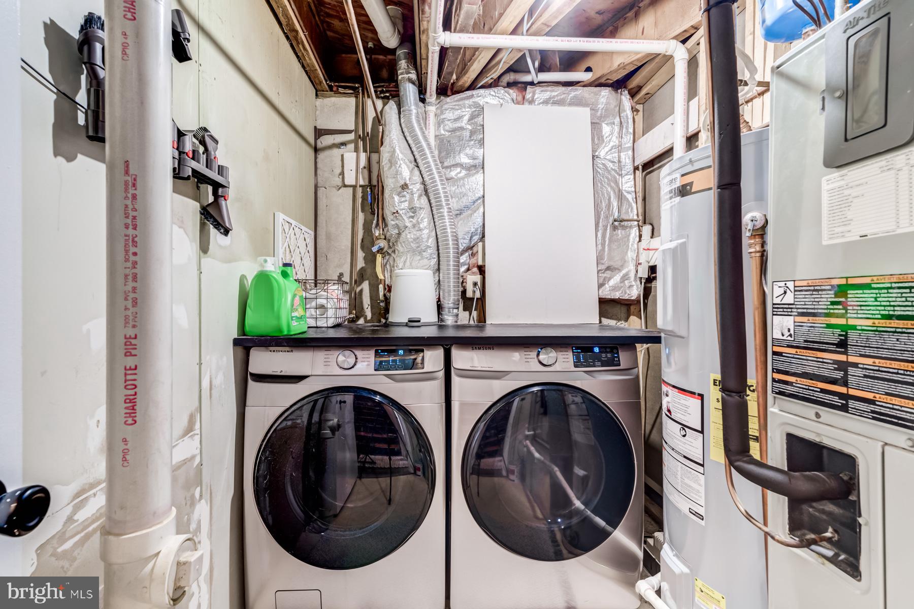 VALLEIGH - Residential Lease