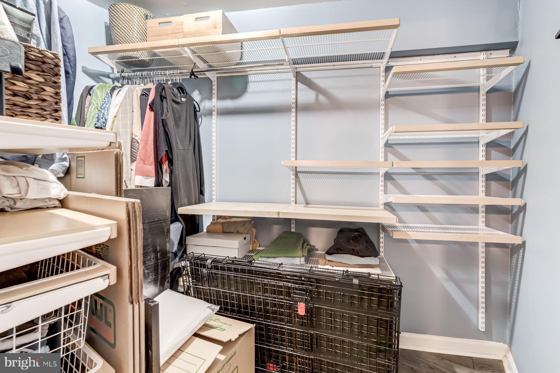 VALLEIGH - Residential Lease