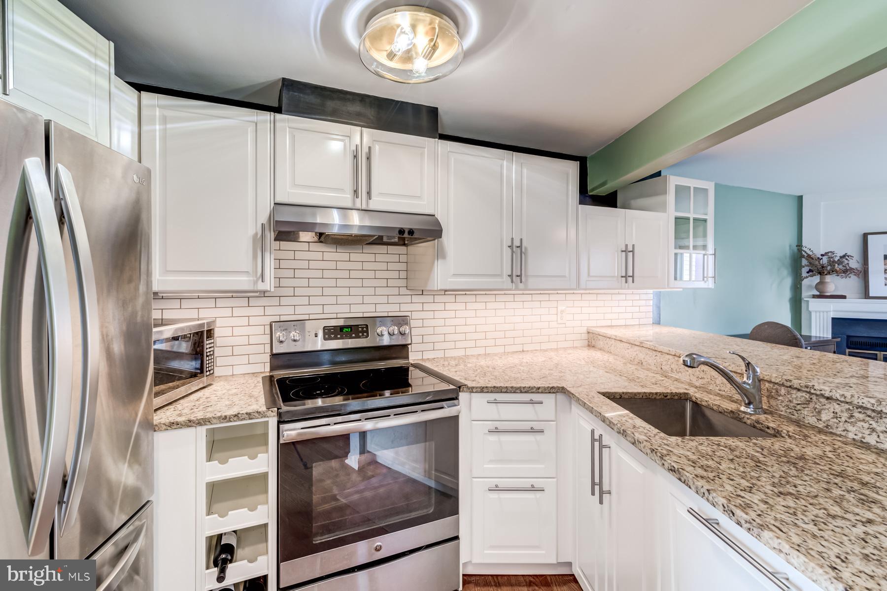 VALLEIGH - Residential Lease