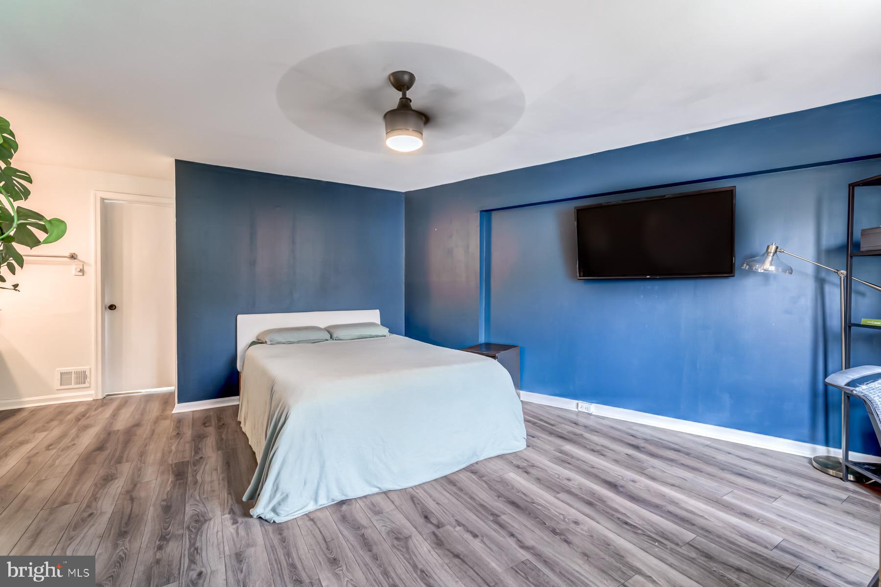 VALLEIGH - Residential Lease