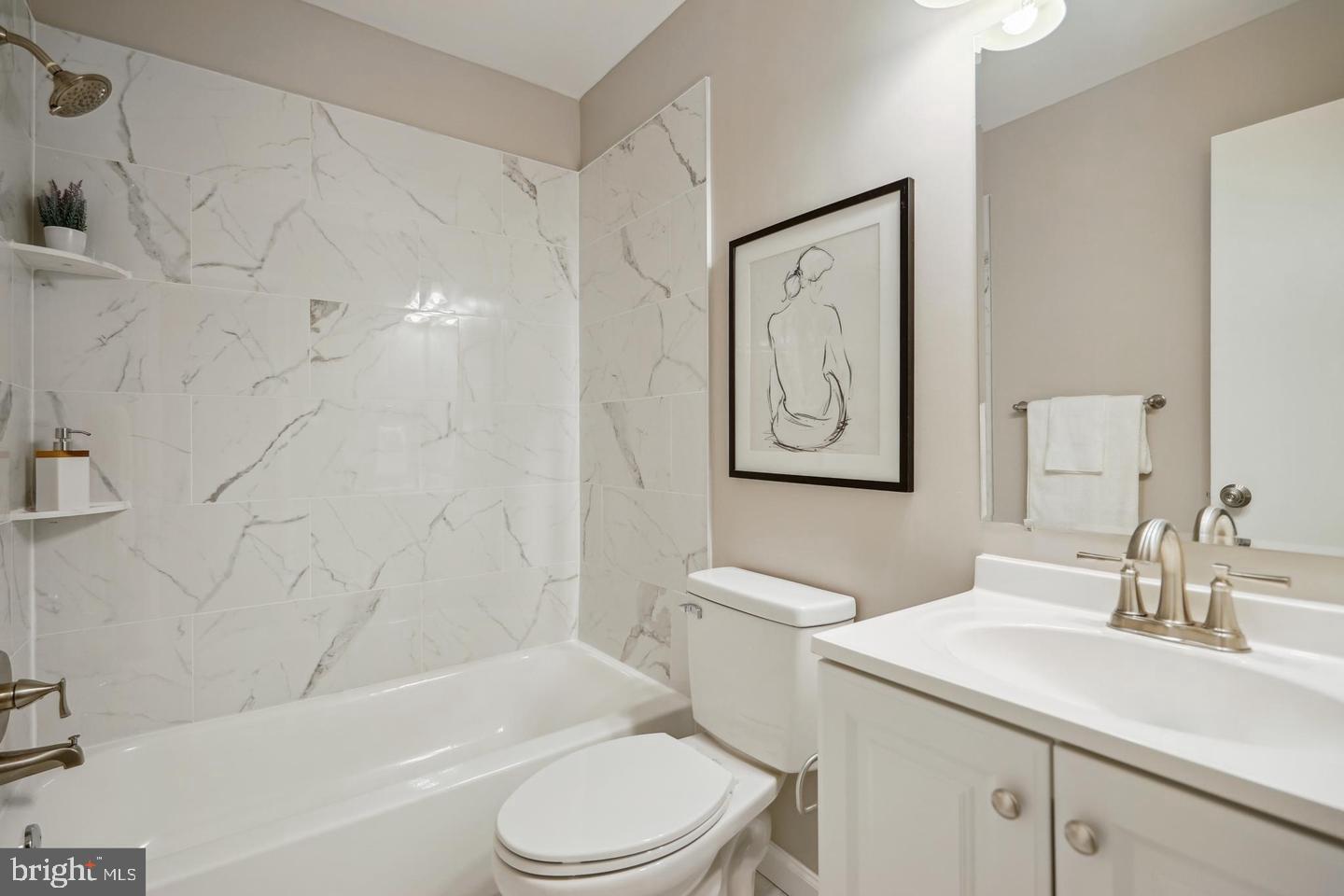 LAKE BRADDOCK - Residential Lease