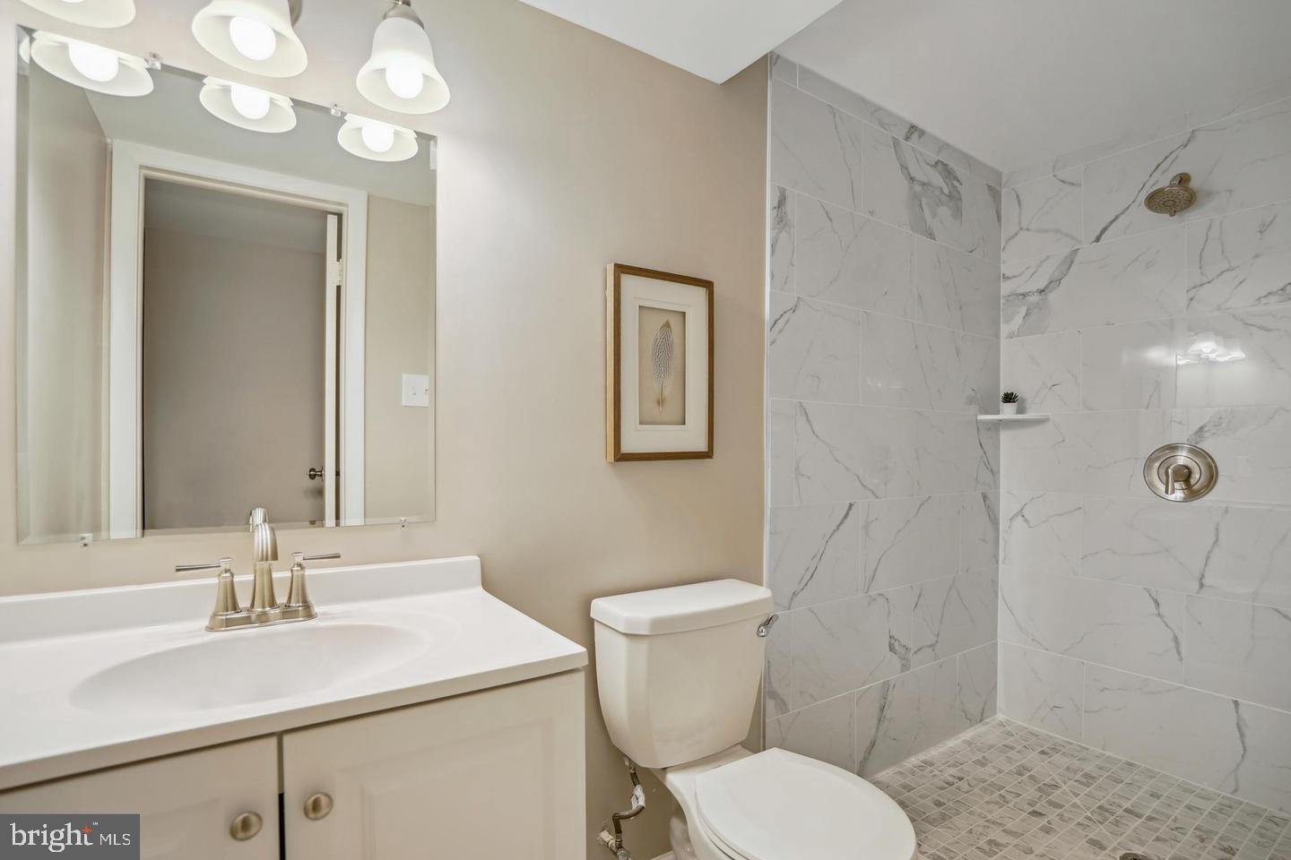 LAKE BRADDOCK - Residential Lease