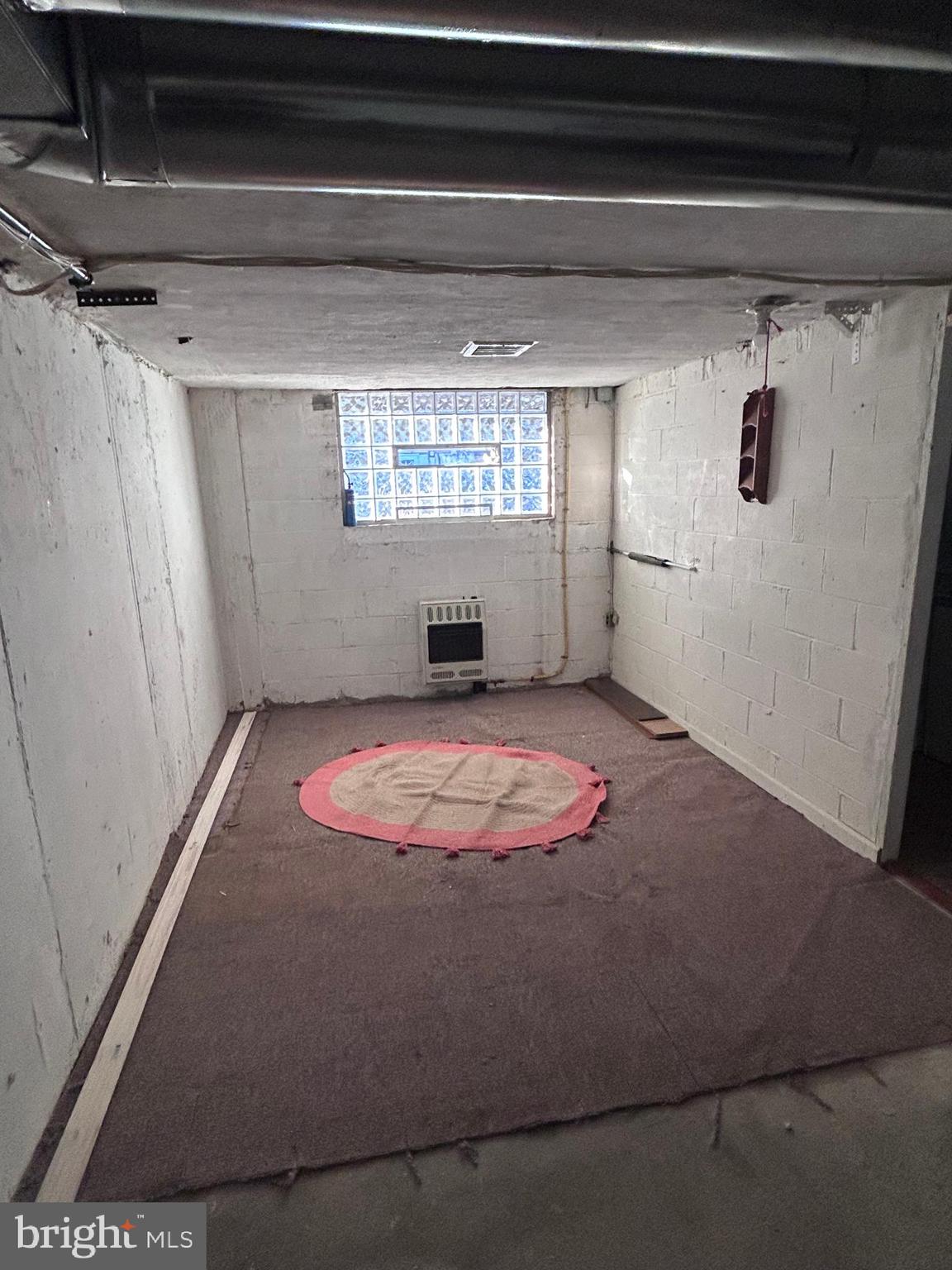 UPPER HOLMESBURG - Residential