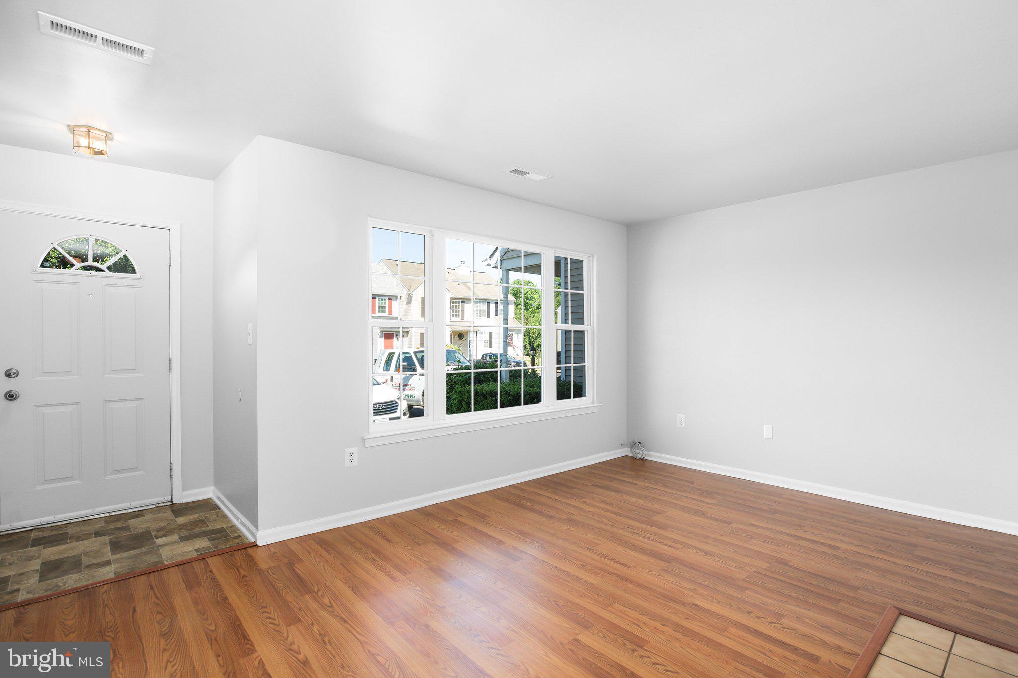 HERITAGE COMMONS - Residential