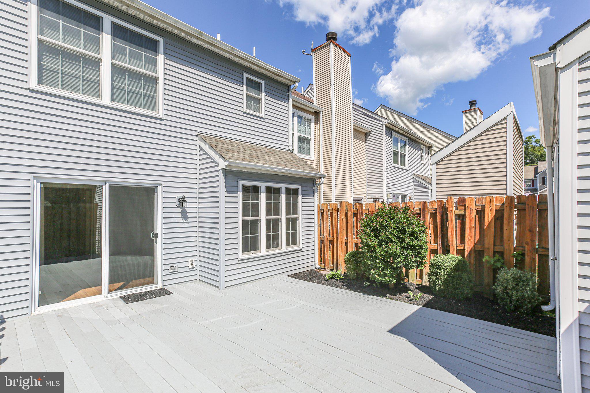 HERITAGE COMMONS - Residential