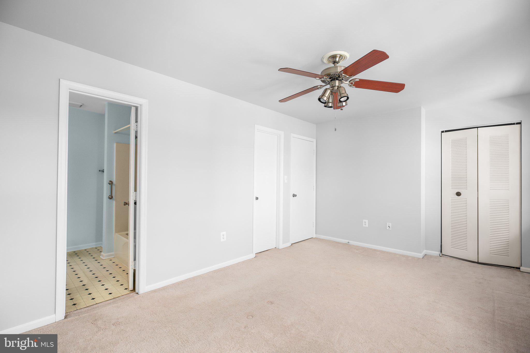 HERITAGE COMMONS - Residential