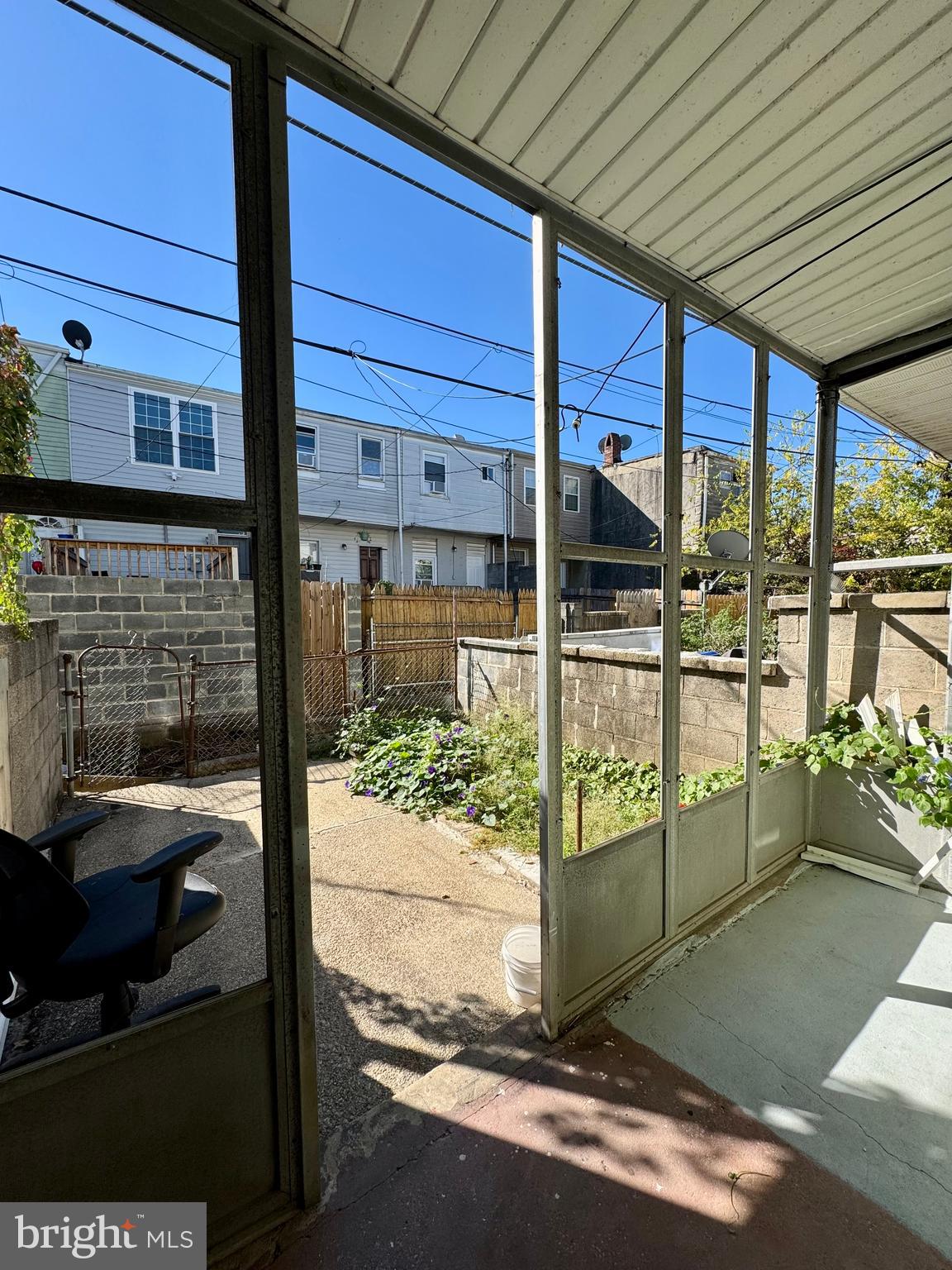 HIGHLAND - Residential Lease