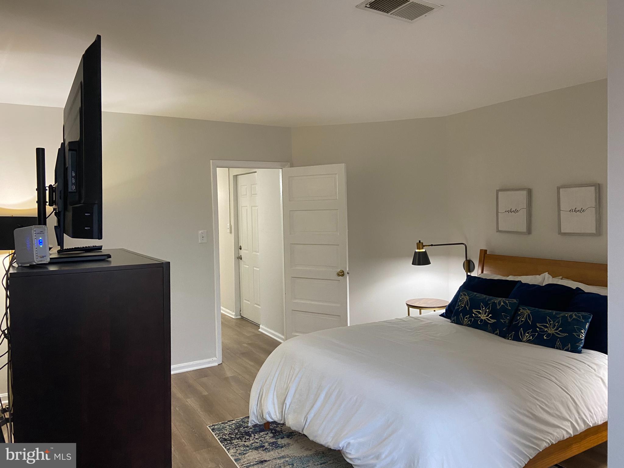 BOLTON HILL HISTORIC DISTRICT - Residential Lease