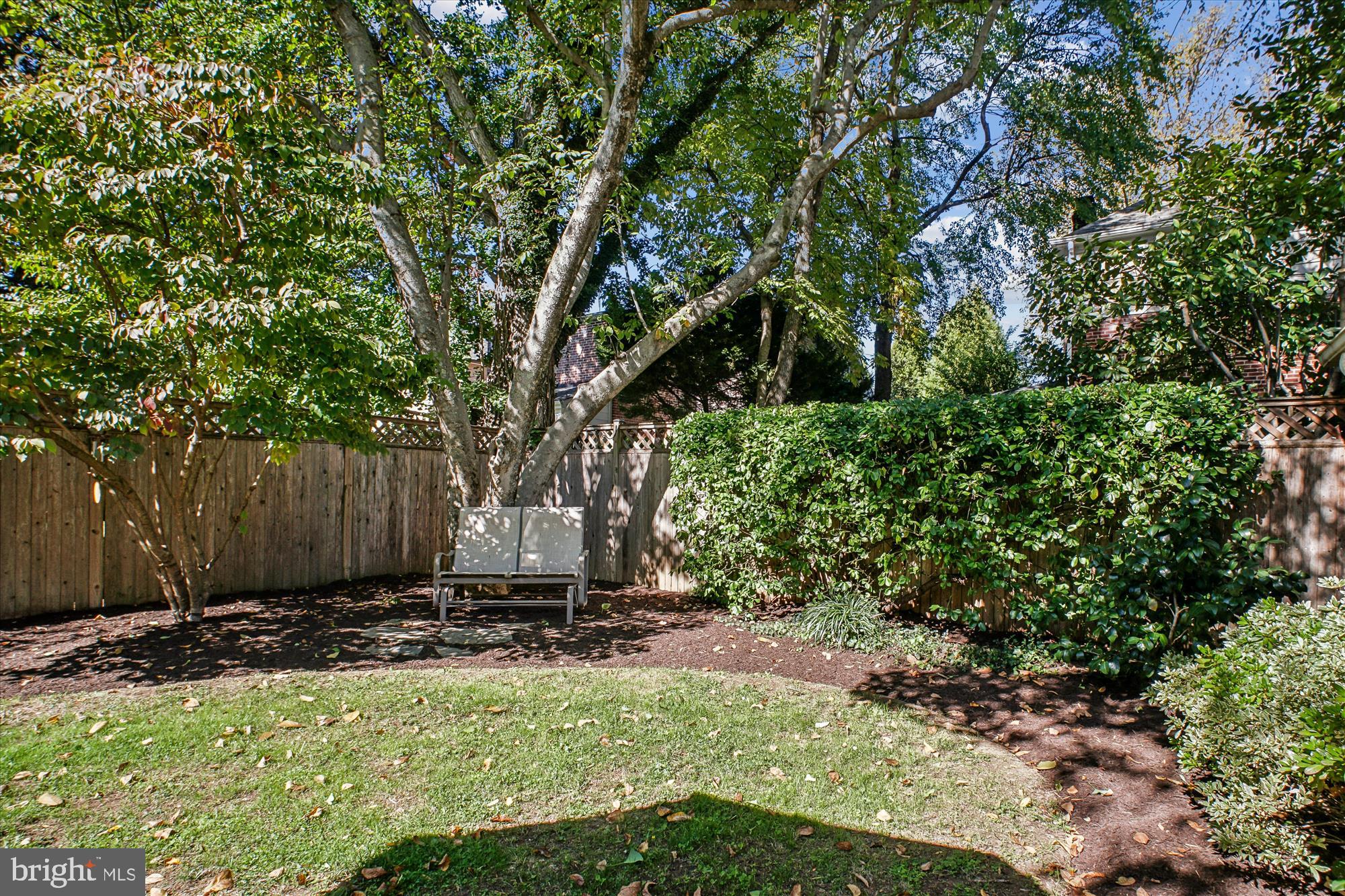 BRADLEY HILLS - Residential