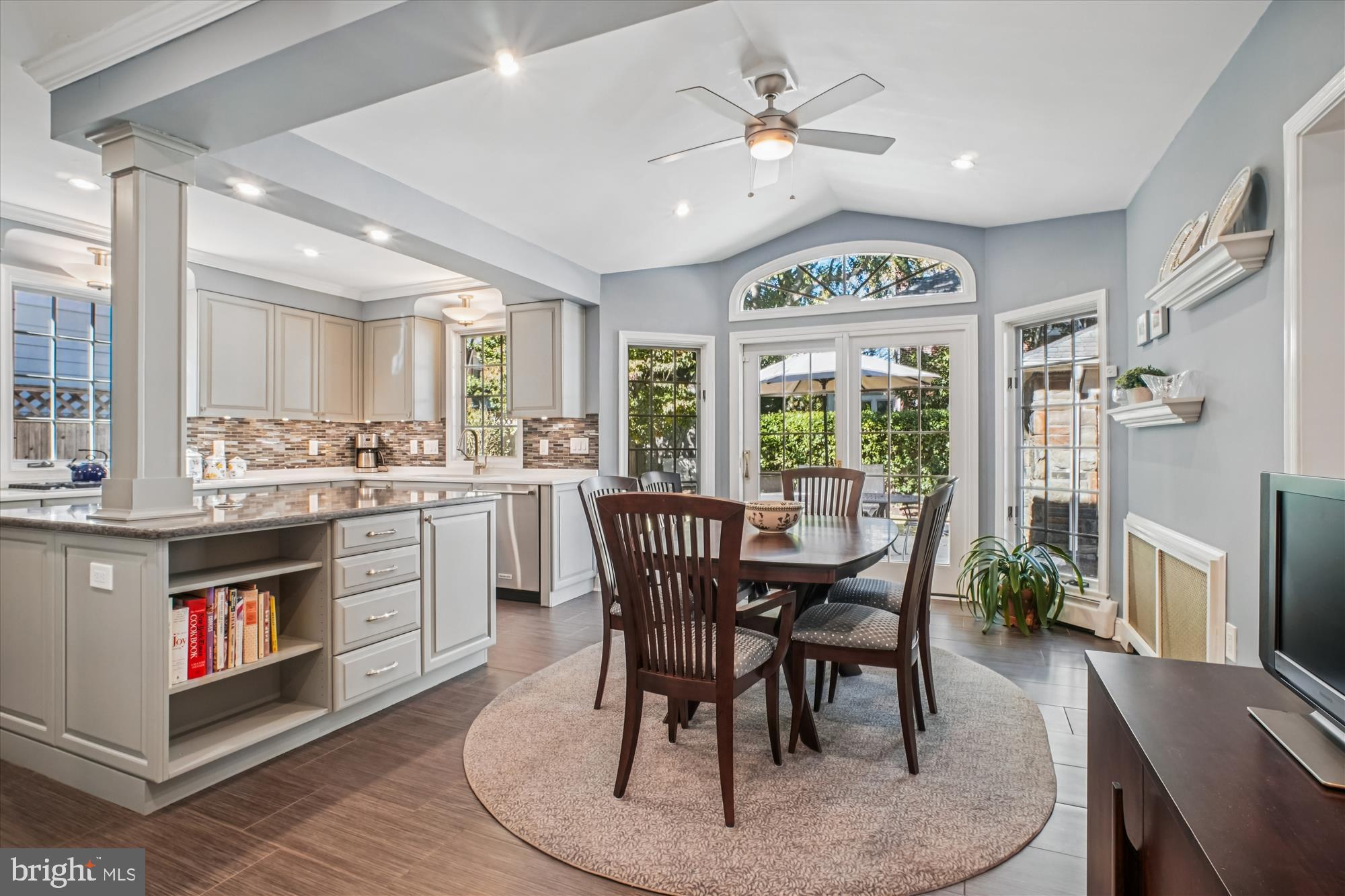 5103 FAIRGLEN LANE