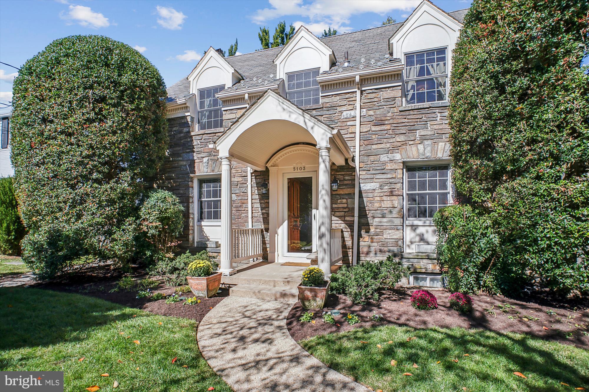 5103 FAIRGLEN LANE