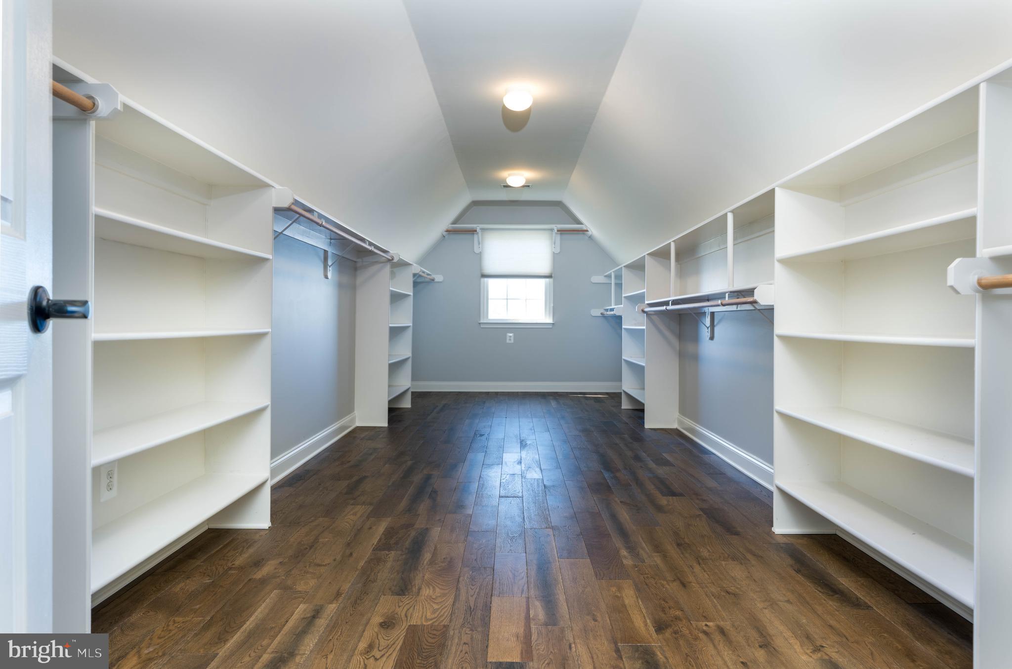 DOMINION VALLEY COUNTRY CLUB - Residential