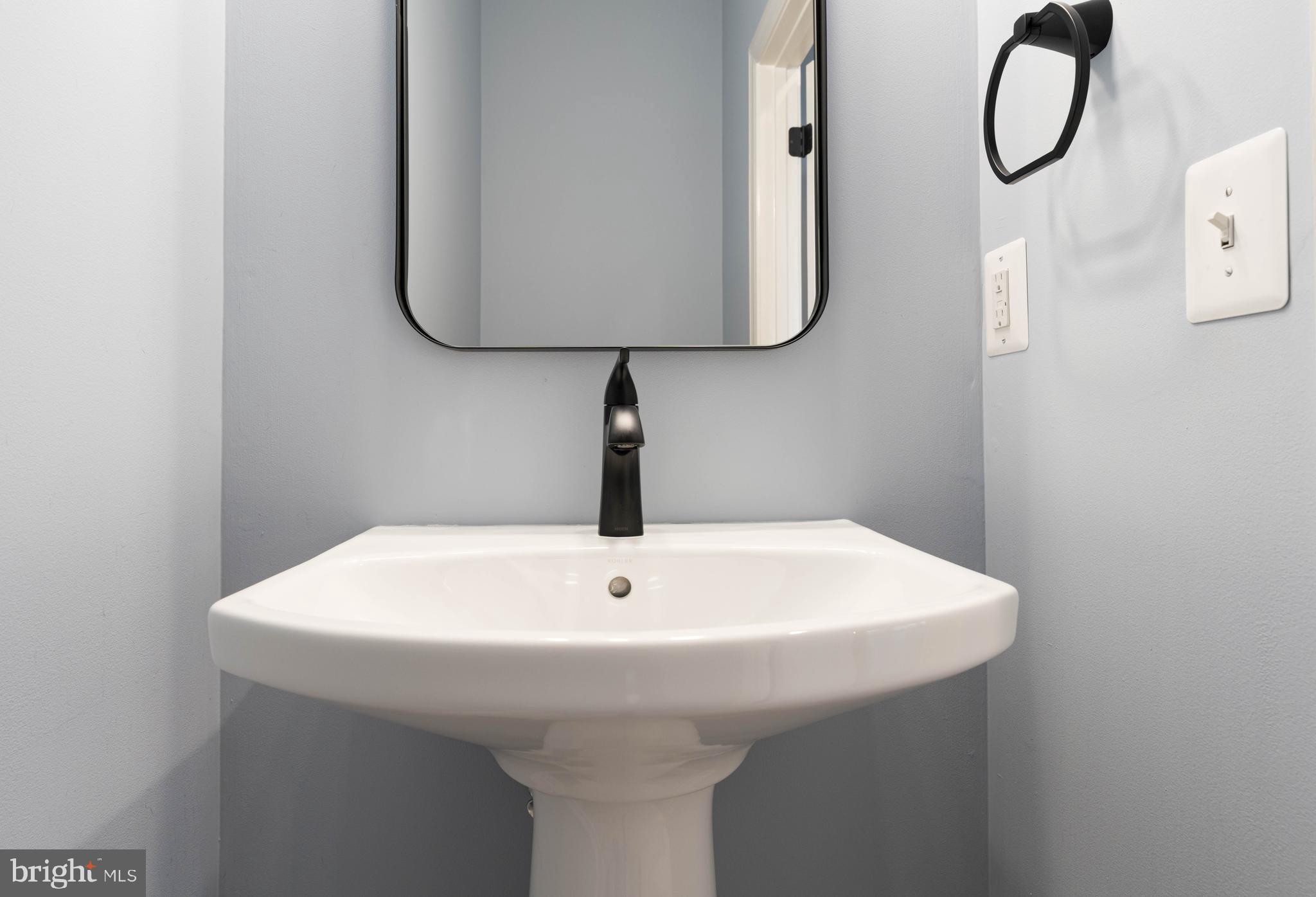 DOMINION VALLEY COUNTRY CLUB - Residential