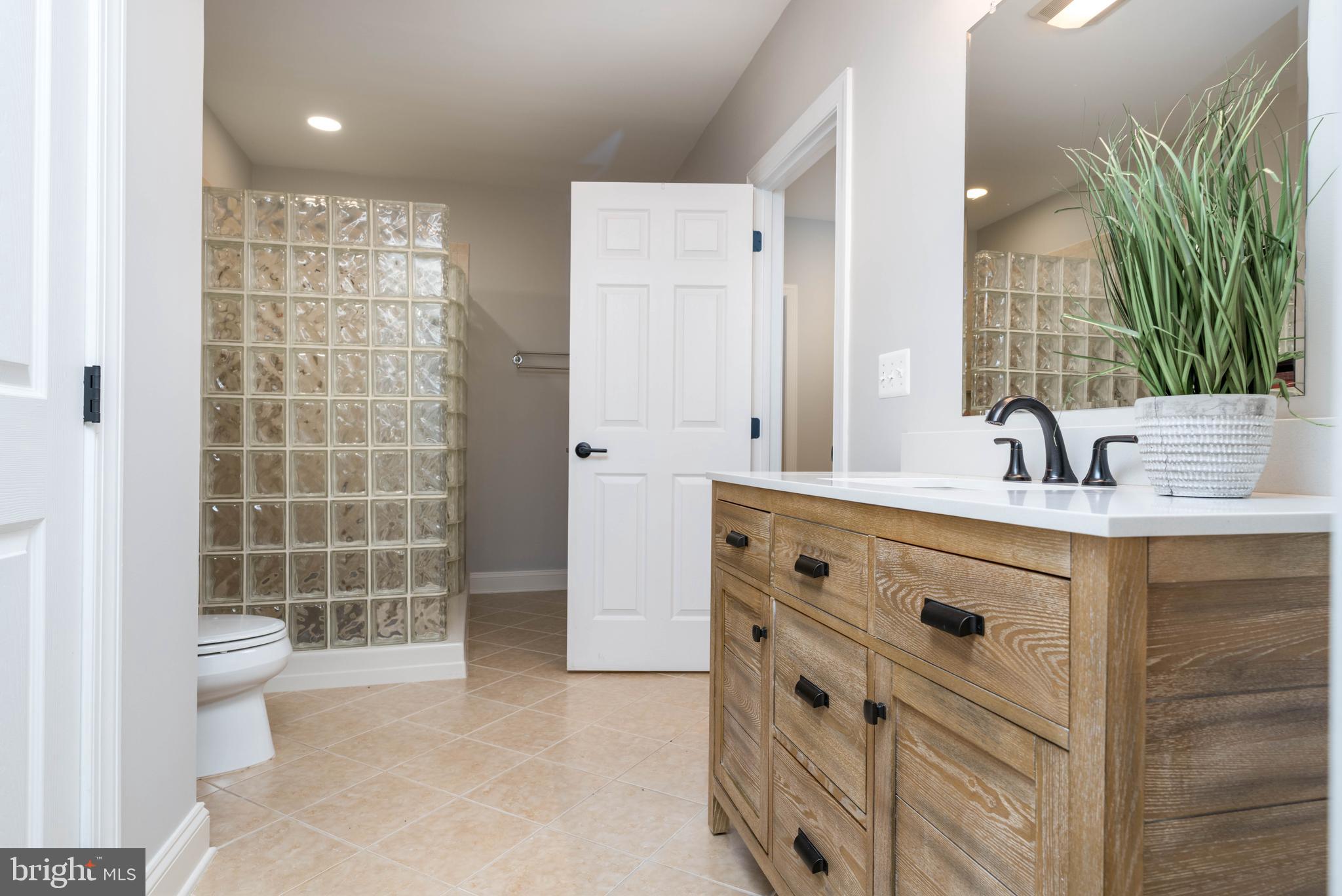 DOMINION VALLEY COUNTRY CLUB - Residential