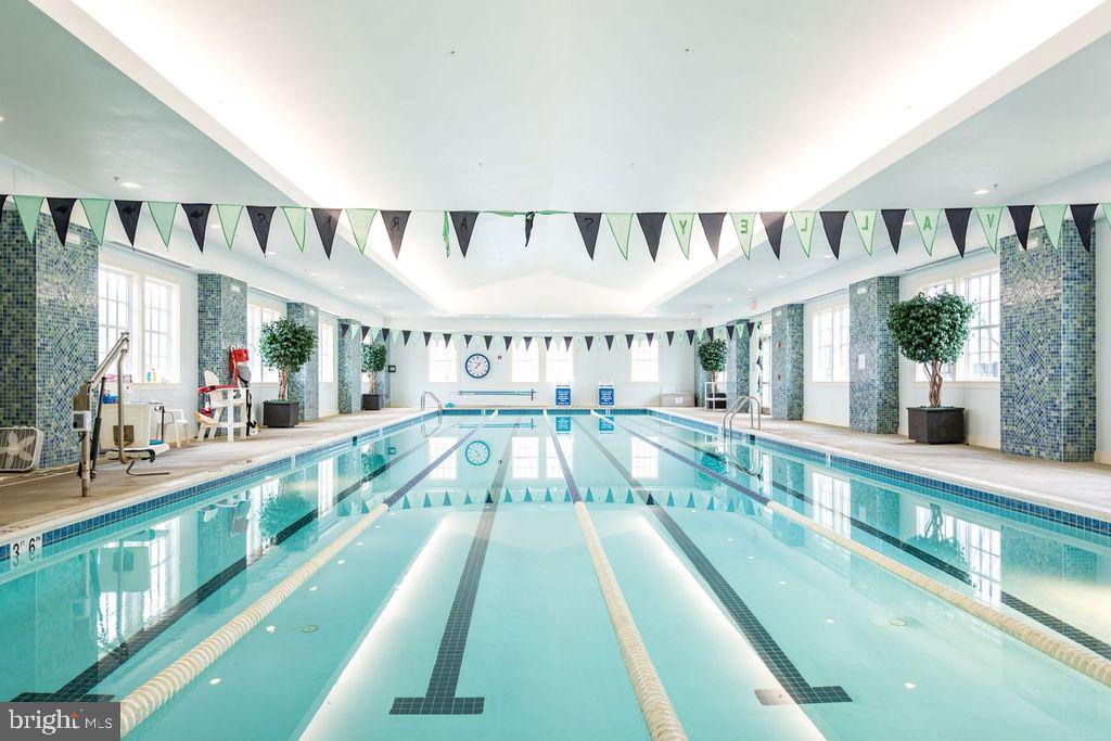 DOMINION VALLEY COUNTRY CLUB - Residential