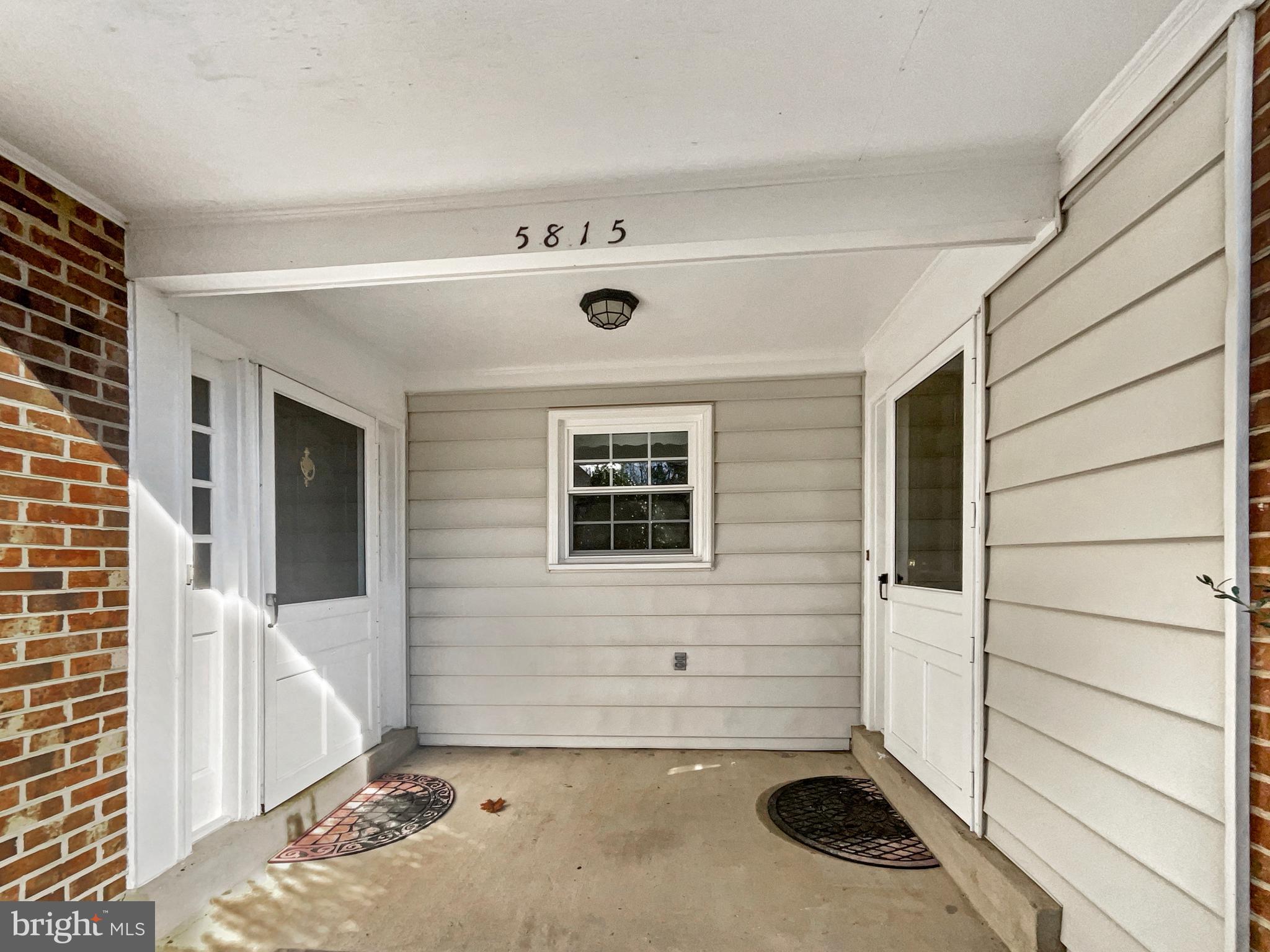 BUSH HILL WOODS - Residential