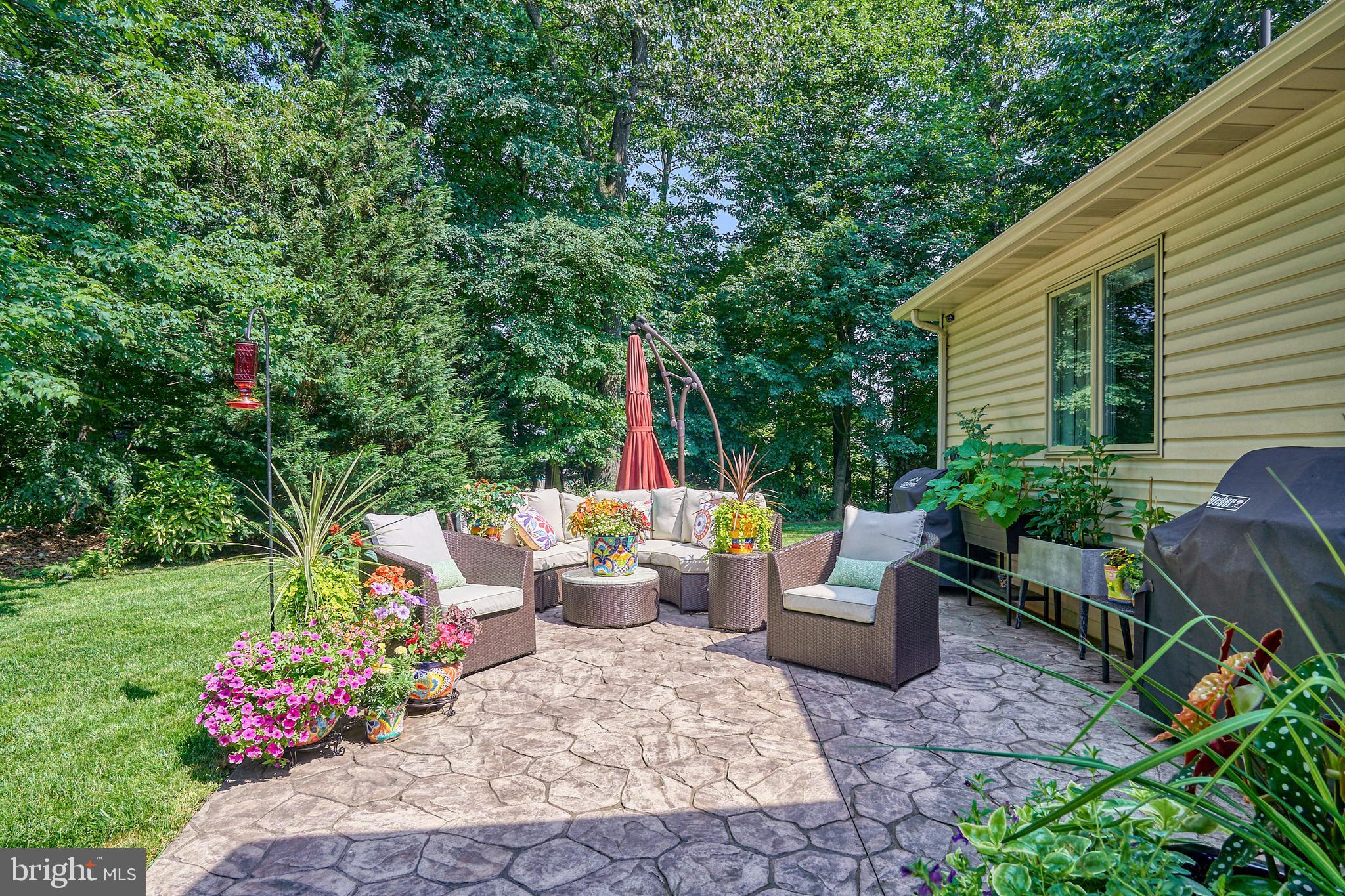 WINDSOR TWP - Residential