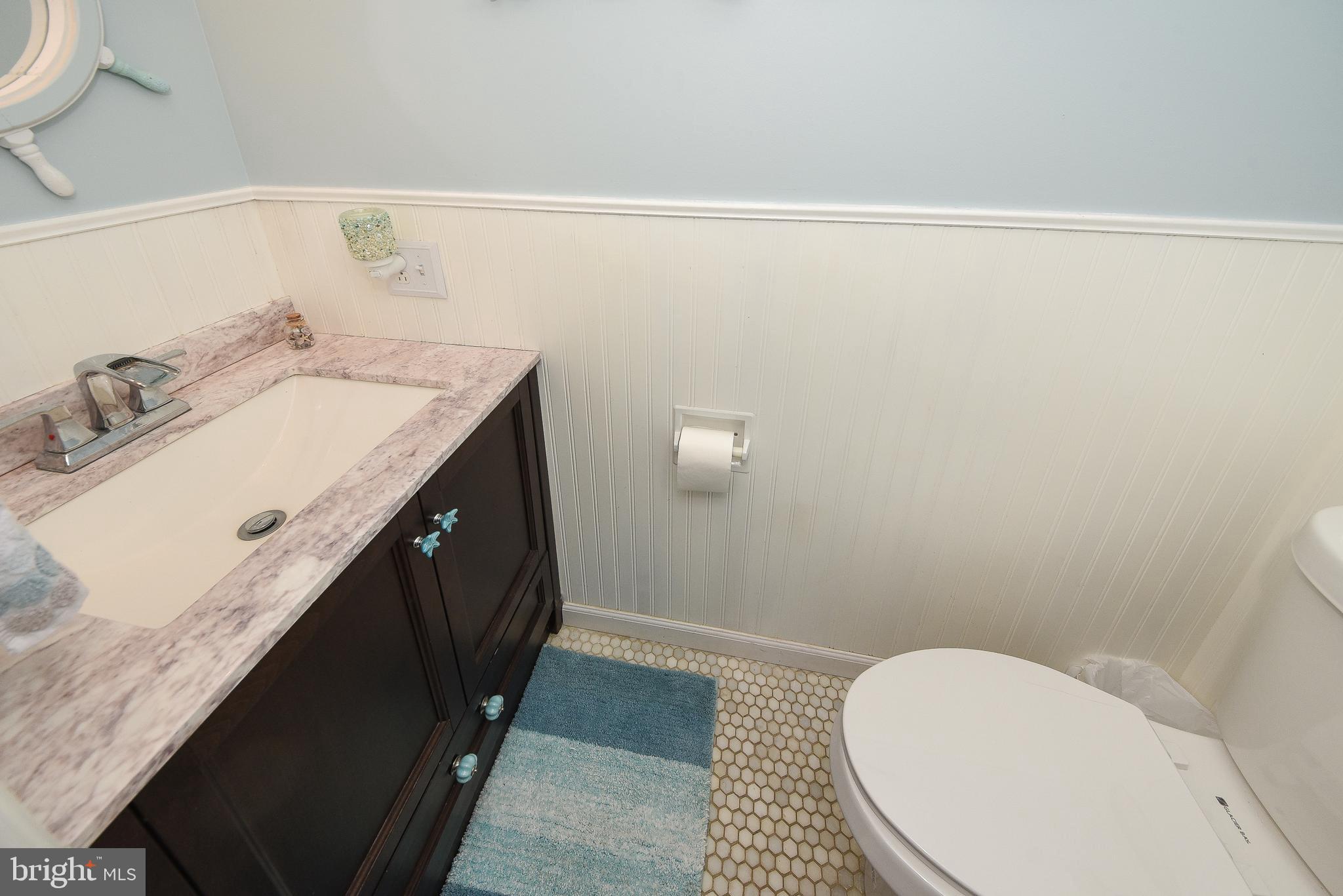 SHOEMAKER VIL - Residential