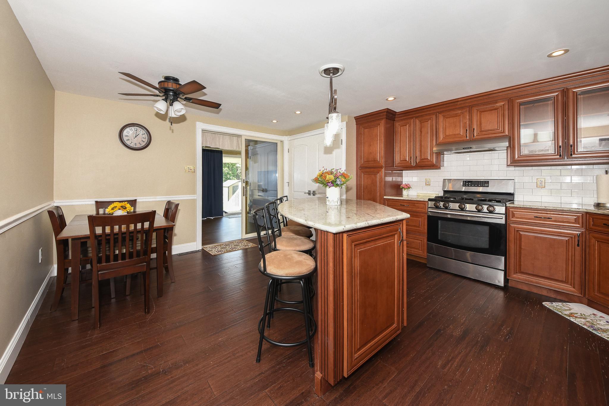 SHOEMAKER VIL - Residential