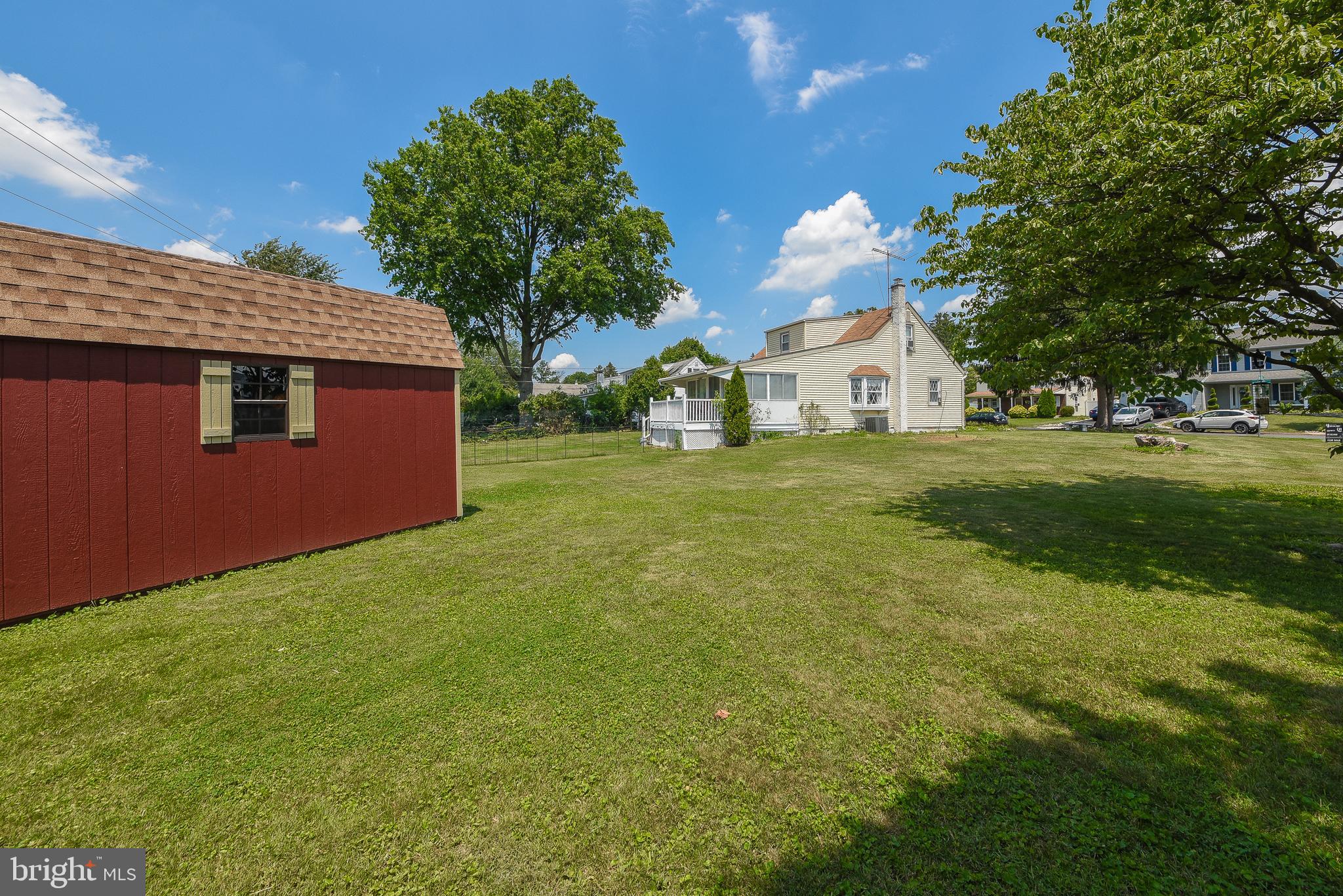 SHOEMAKER VIL - Residential