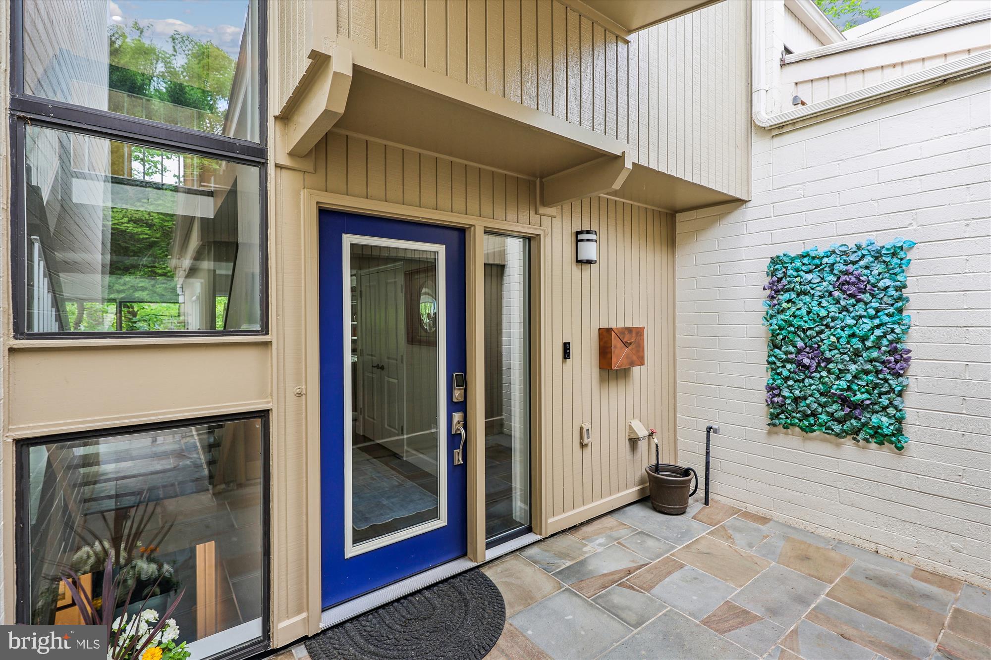 RESTON LAKEPORT - Residential Lease