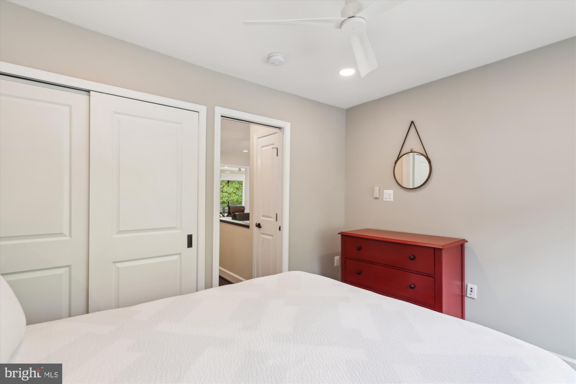 RESTON LAKEPORT - Residential Lease