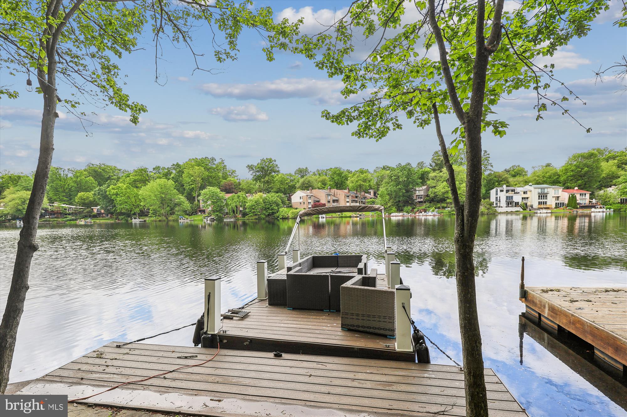 RESTON LAKEPORT - Residential Lease