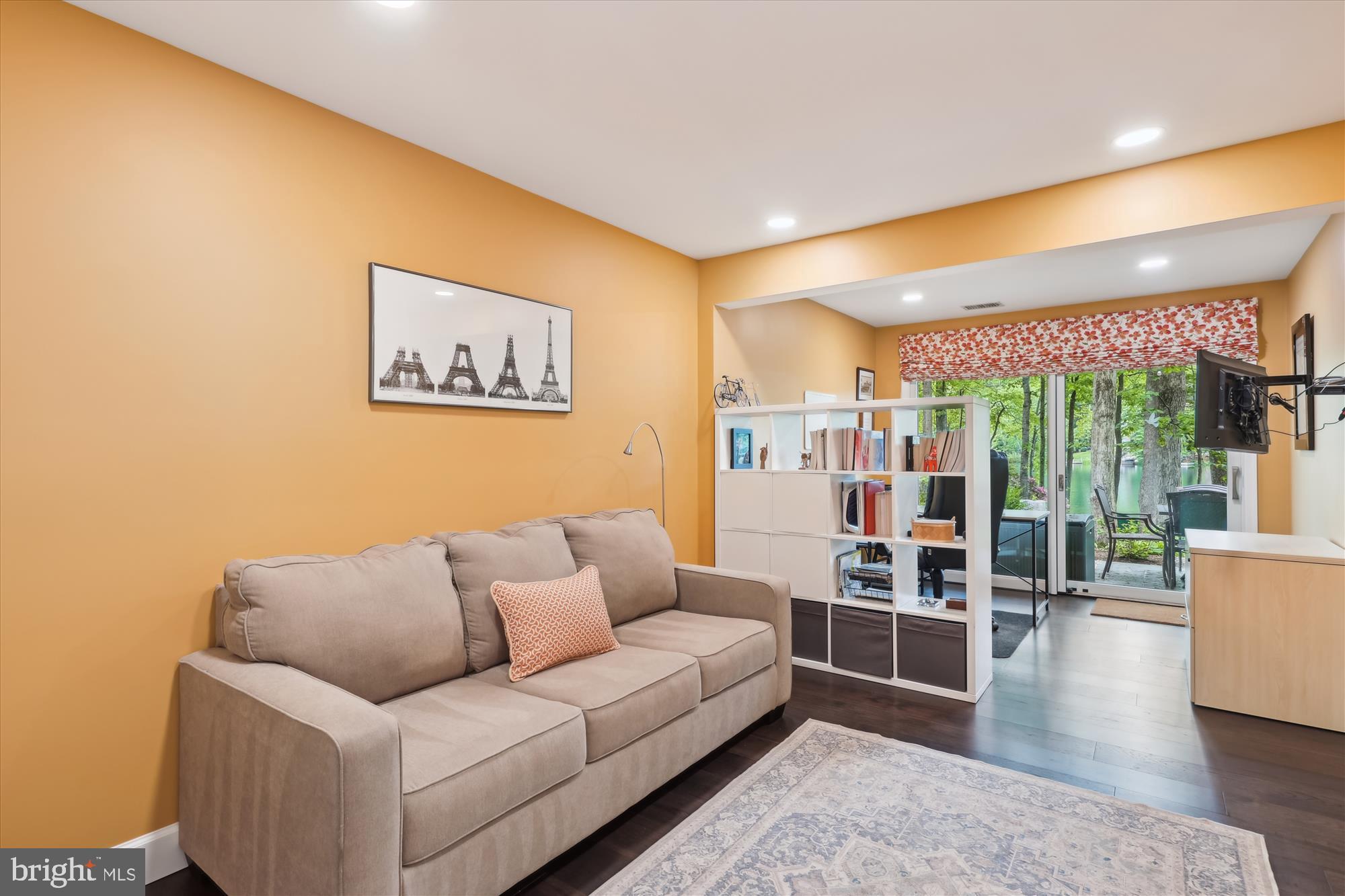 RESTON LAKEPORT - Residential Lease