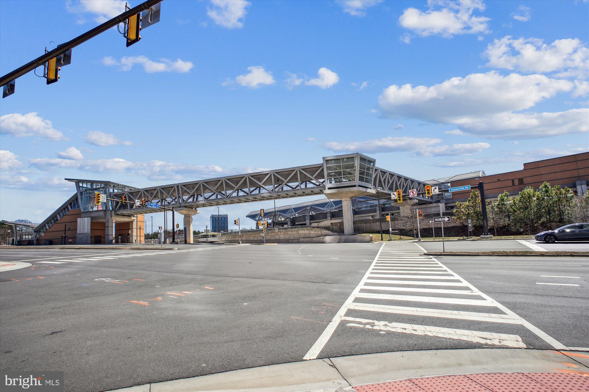 RESTON LAKEPORT - Residential Lease