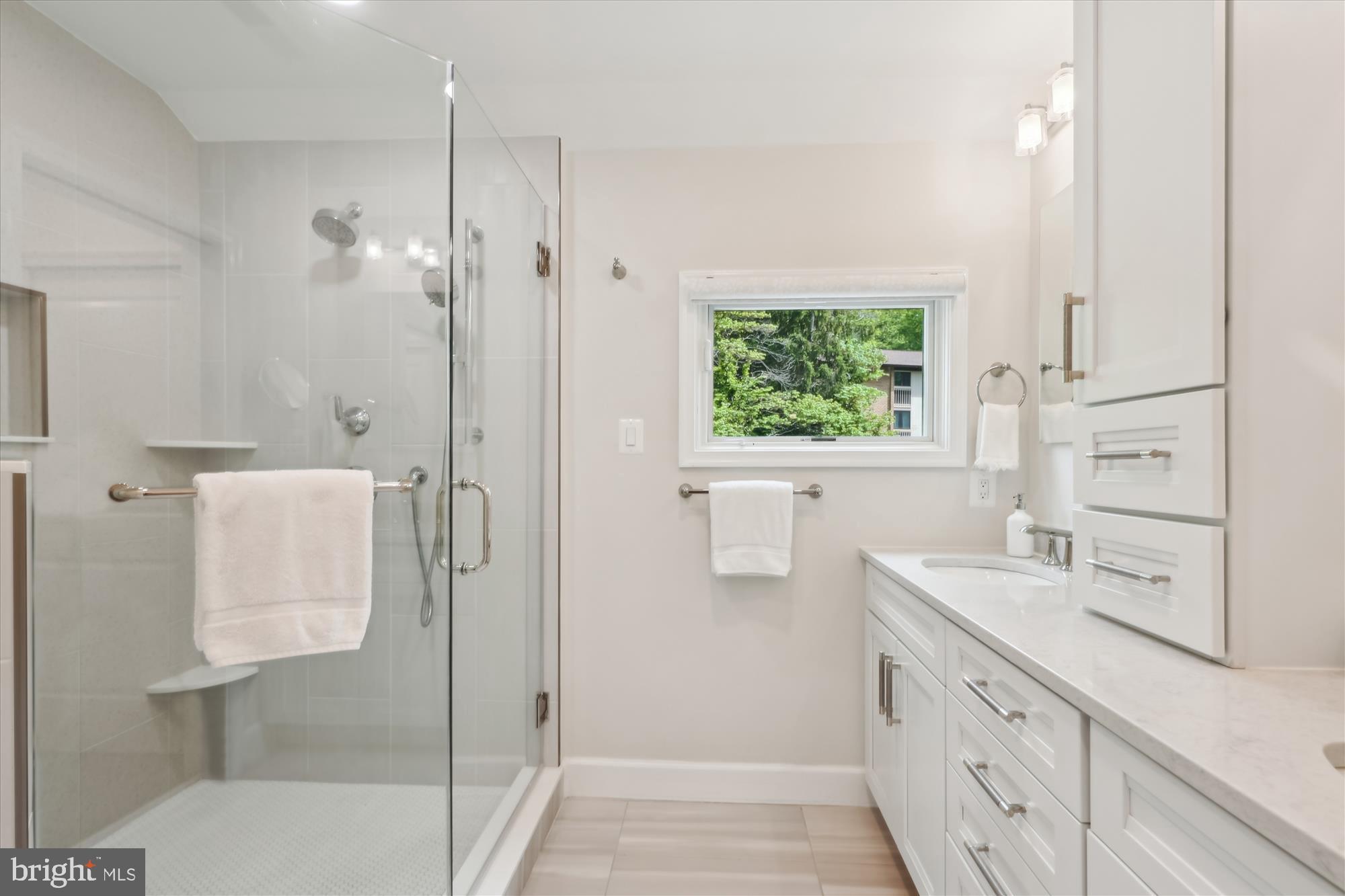 RESTON LAKEPORT - Residential Lease