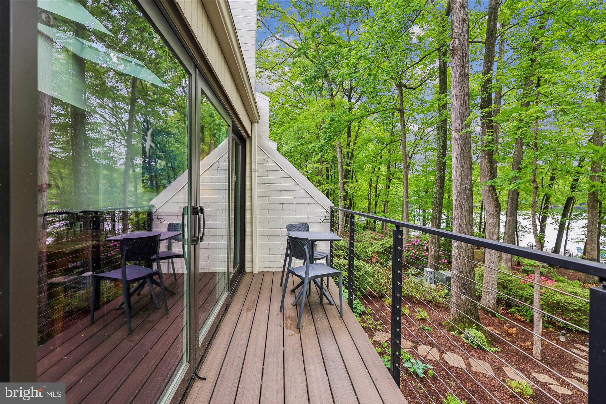 RESTON LAKEPORT - Residential Lease