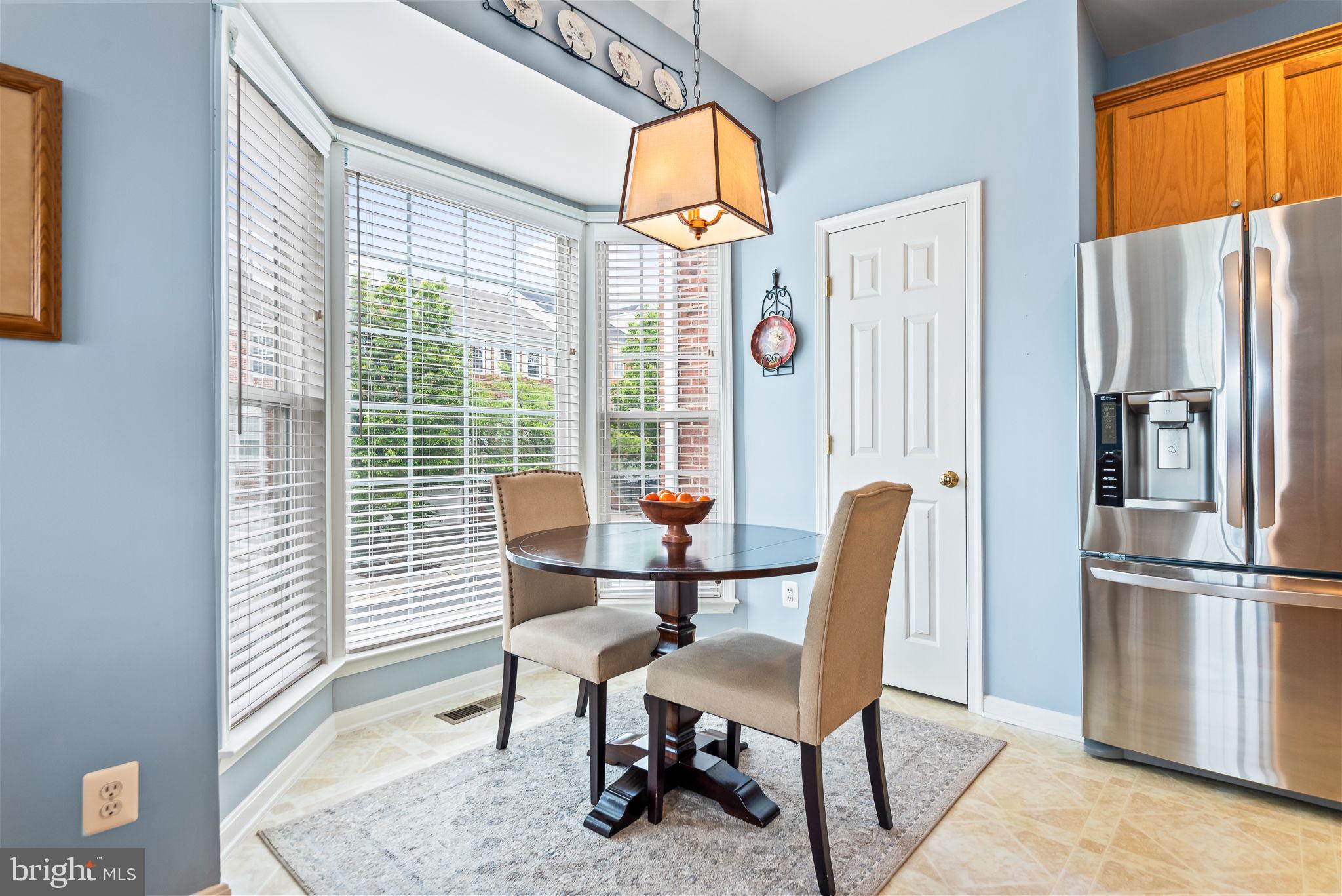 TALL OAKS - Residential