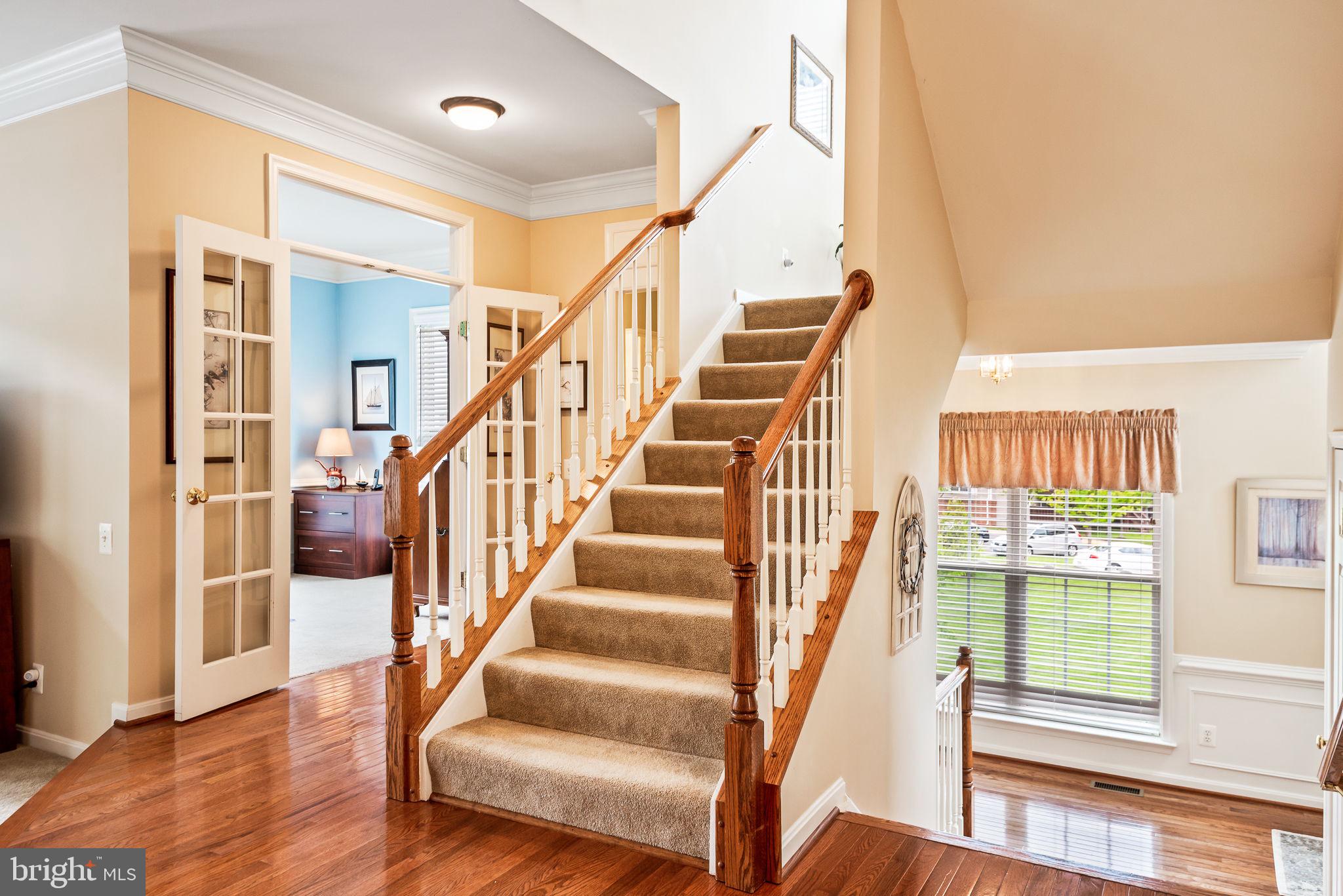 TALL OAKS - Residential