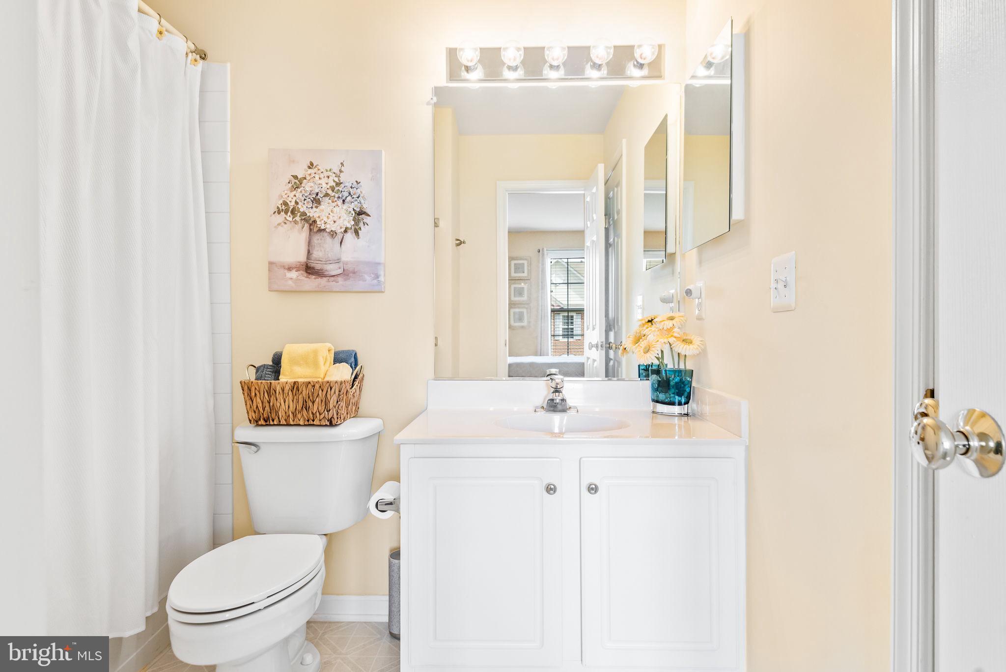 TALL OAKS - Residential