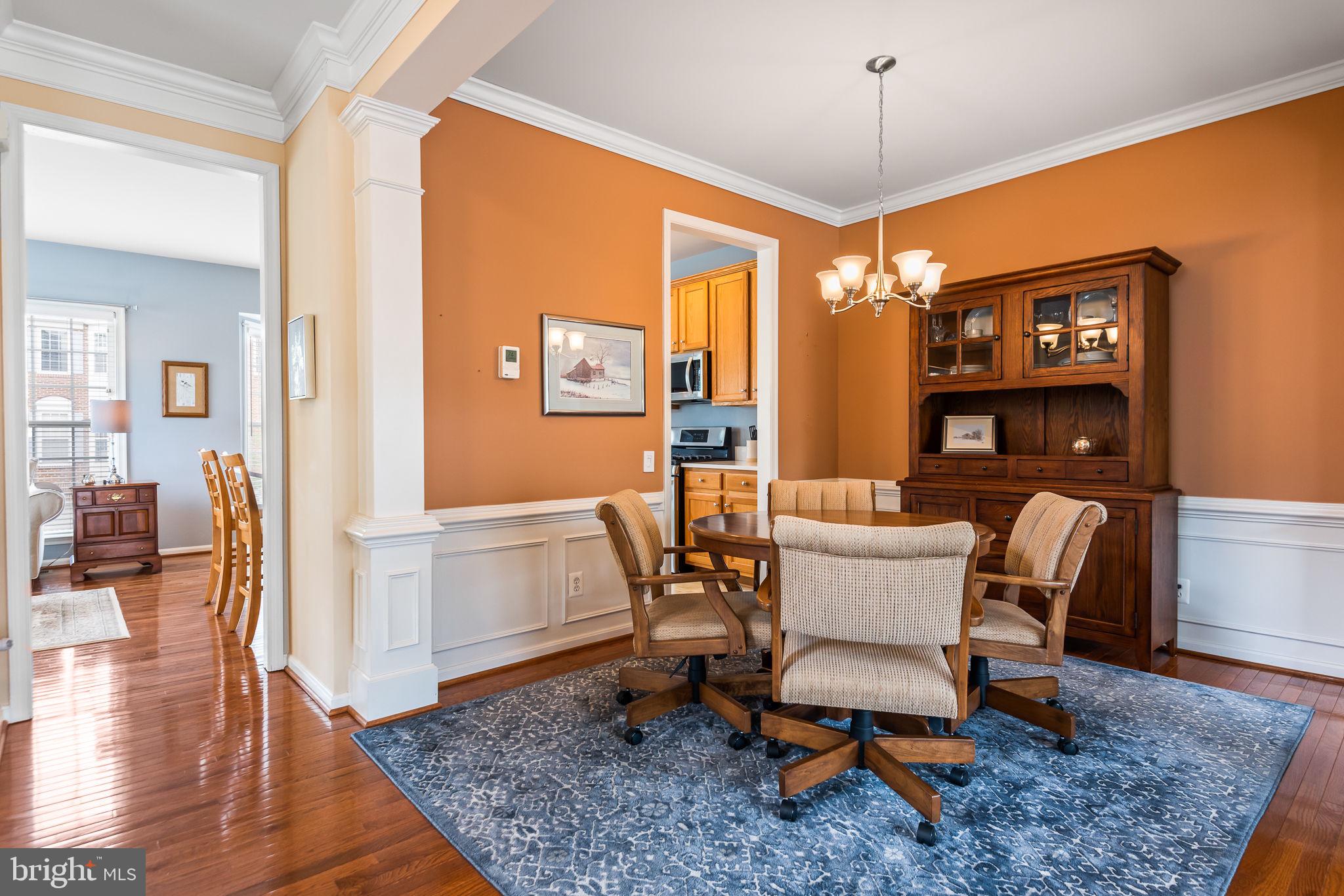 TALL OAKS - Residential