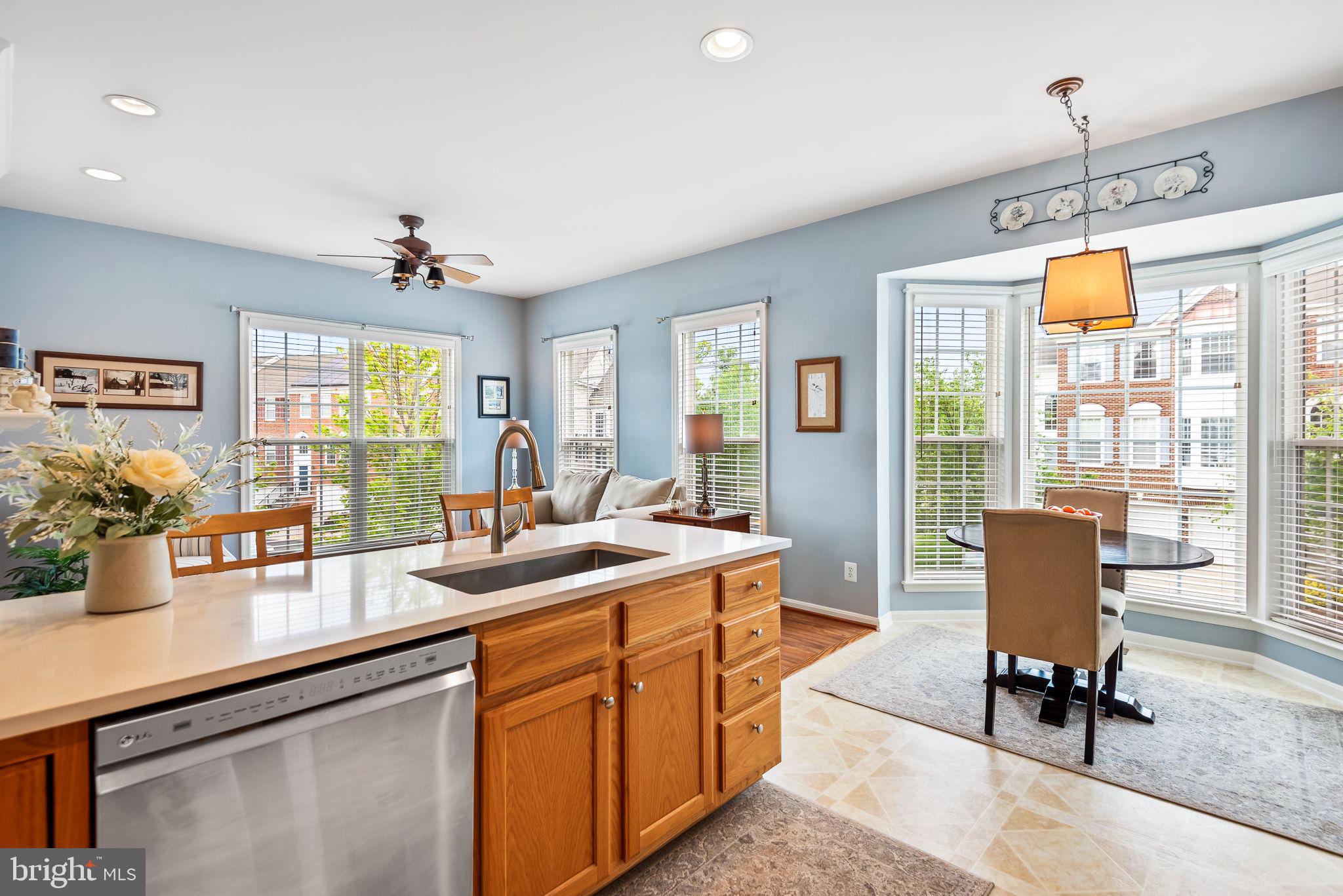 TALL OAKS - Residential