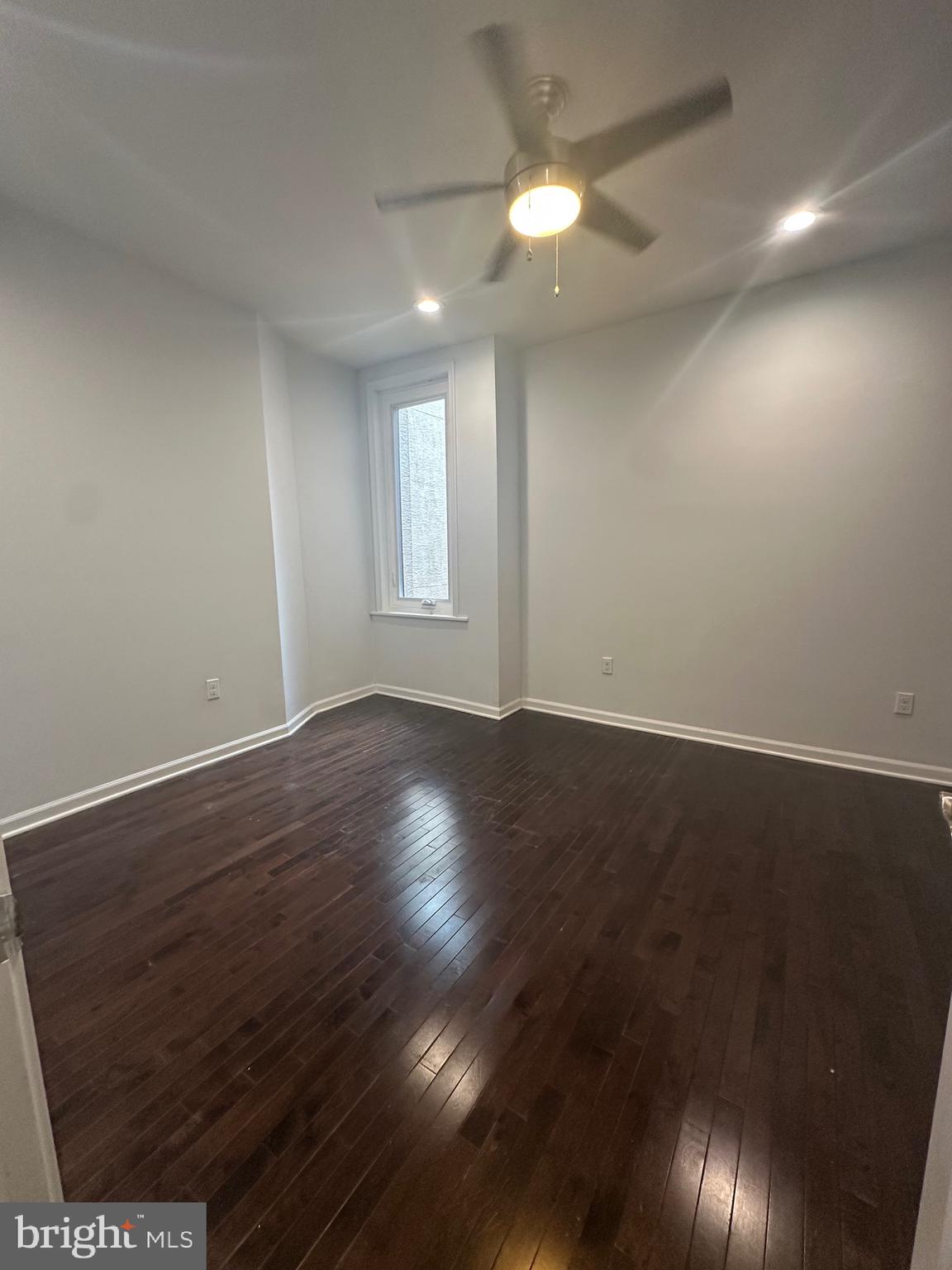 OLDE KENSINGTON - Residential Lease