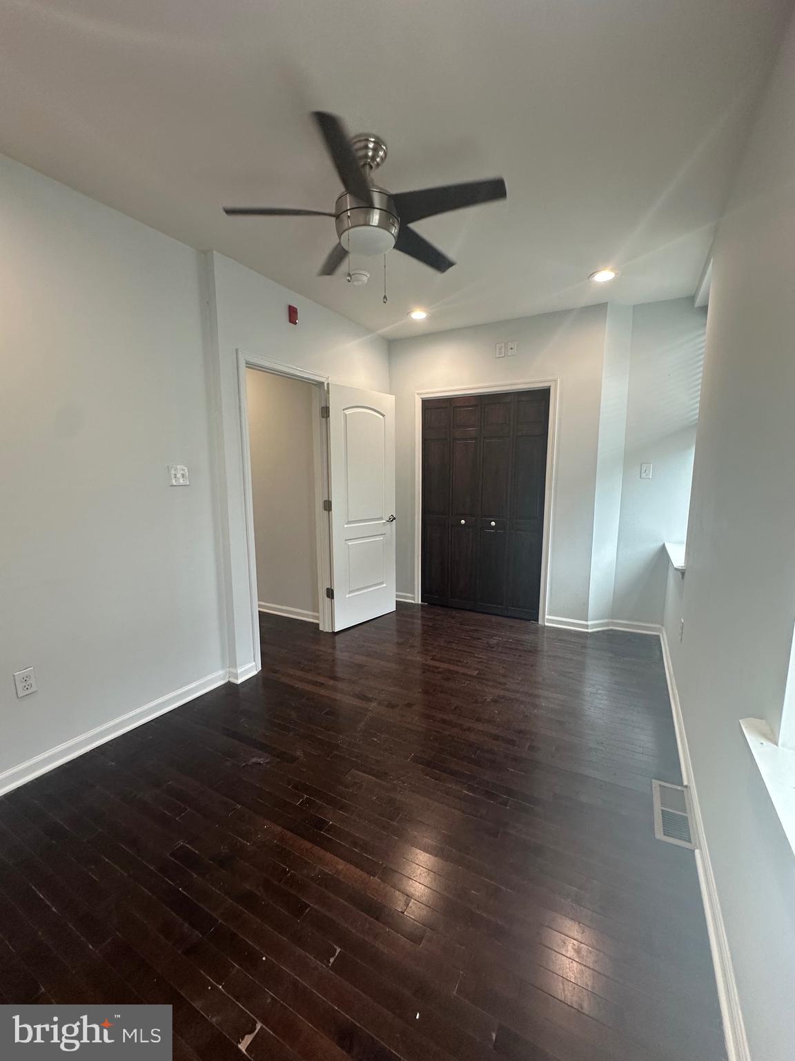 OLDE KENSINGTON - Residential Lease