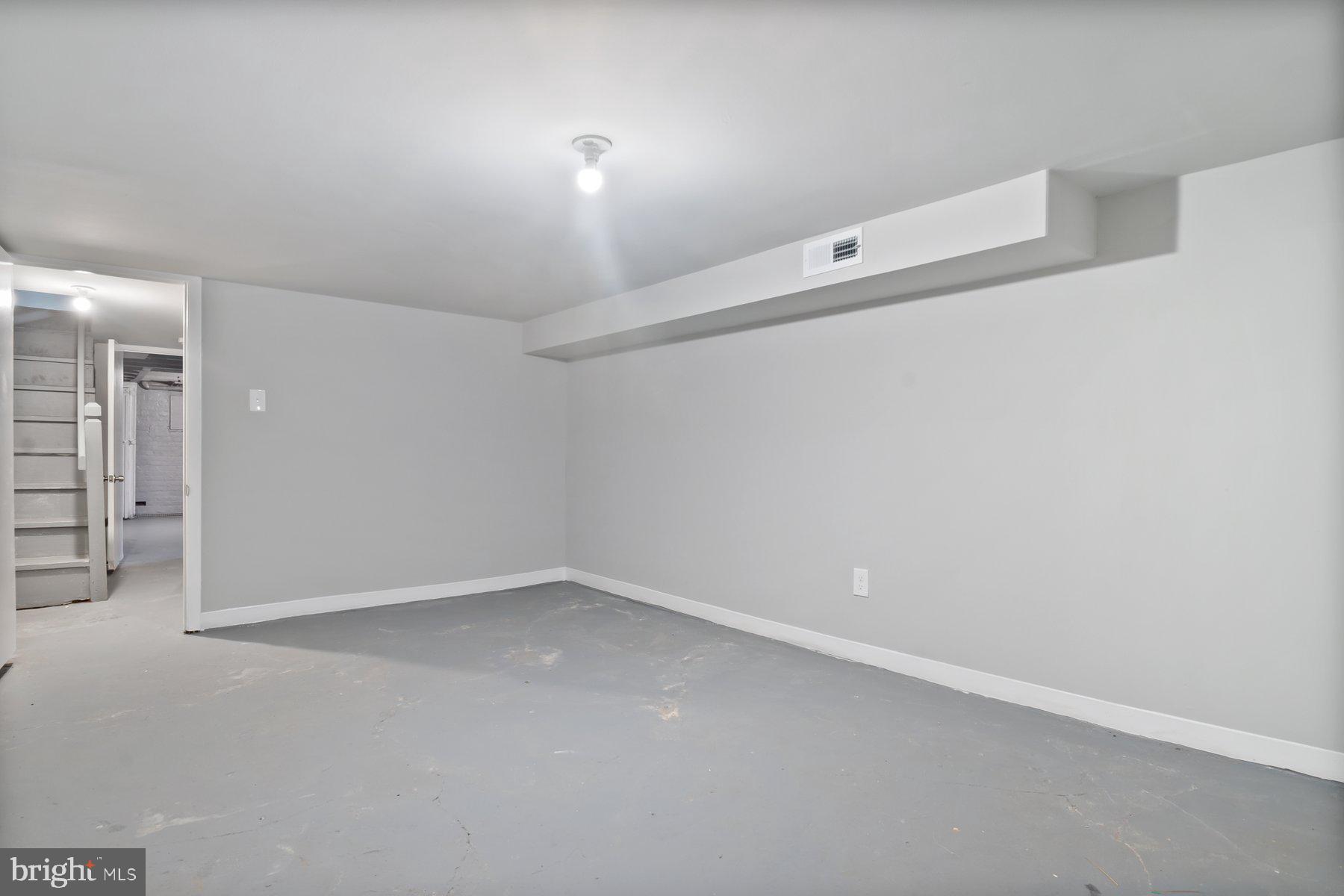 EAST MONUMENT HISTORIC DISTRICT - Residential