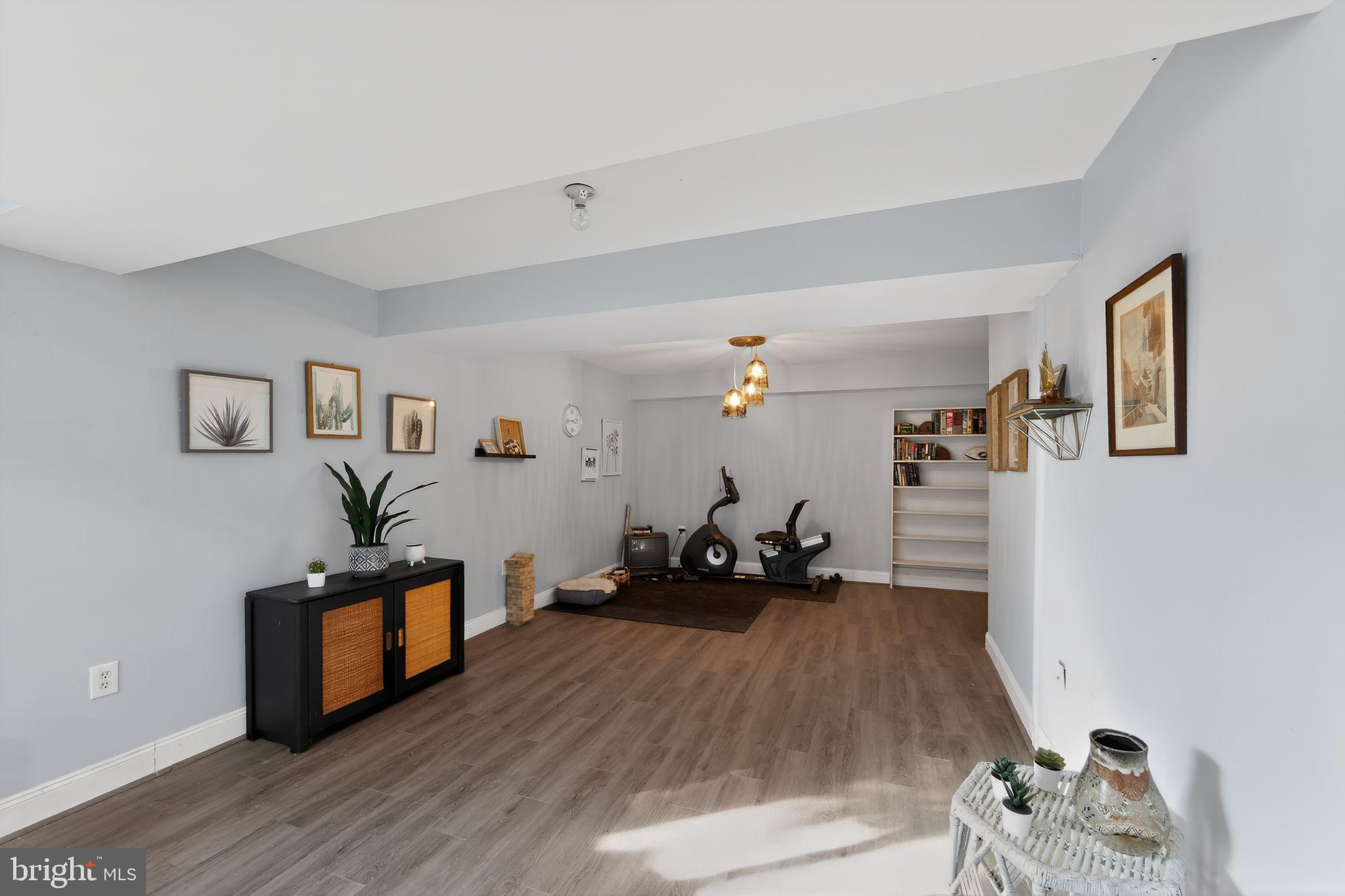 STARFIELD - Residential