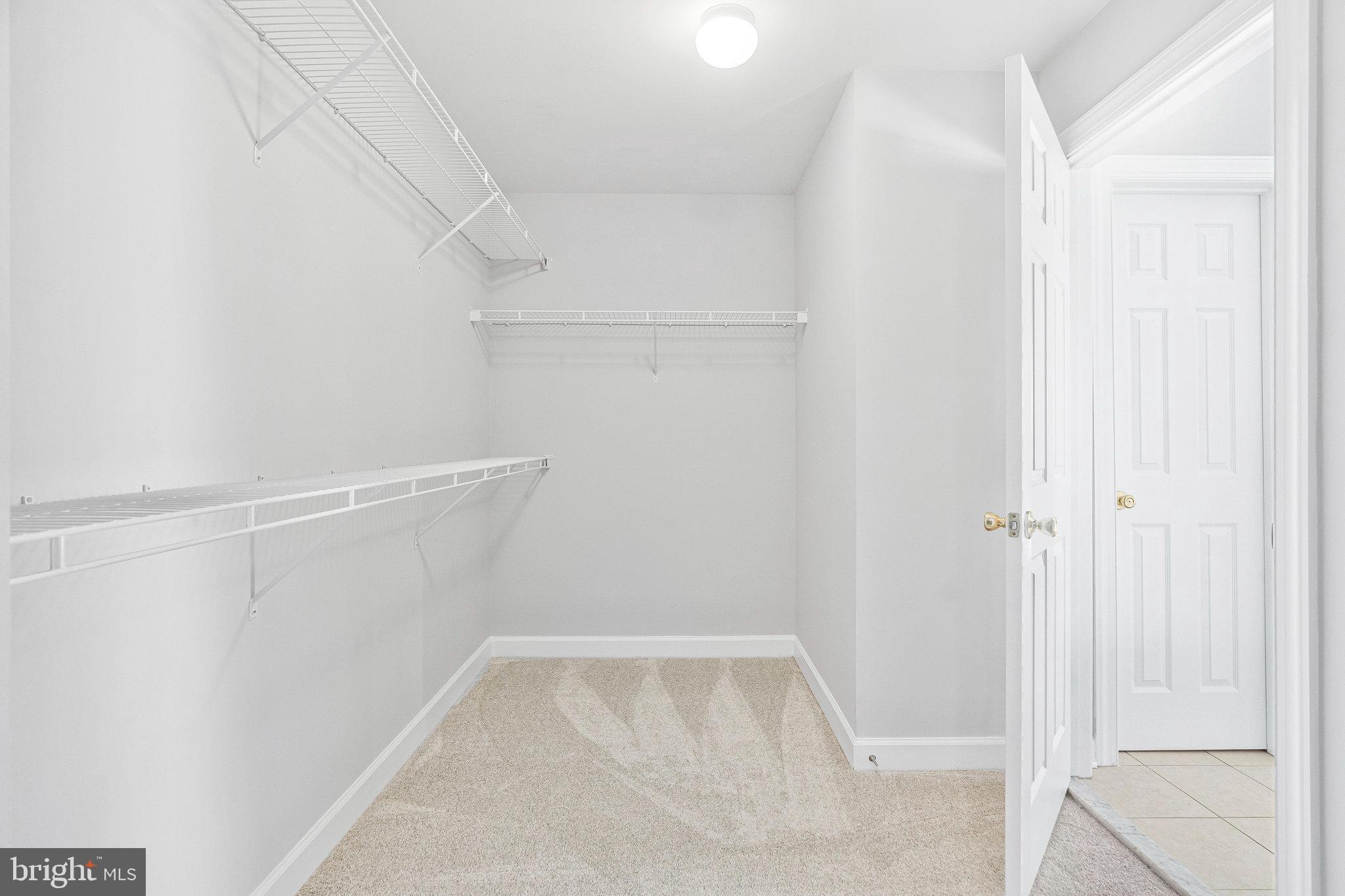 FARMWELL - Residential Lease