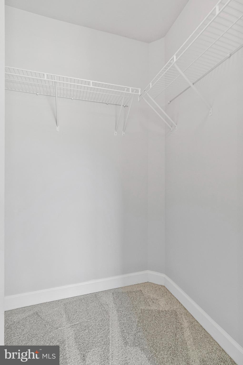 FARMWELL - Residential Lease