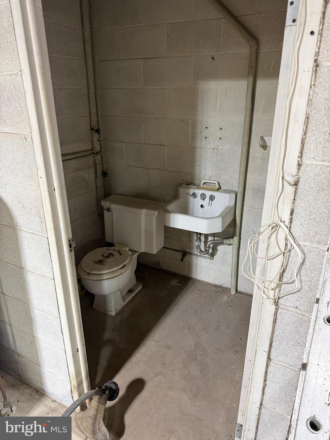 NONE AVAILABLE - Business Opportunity